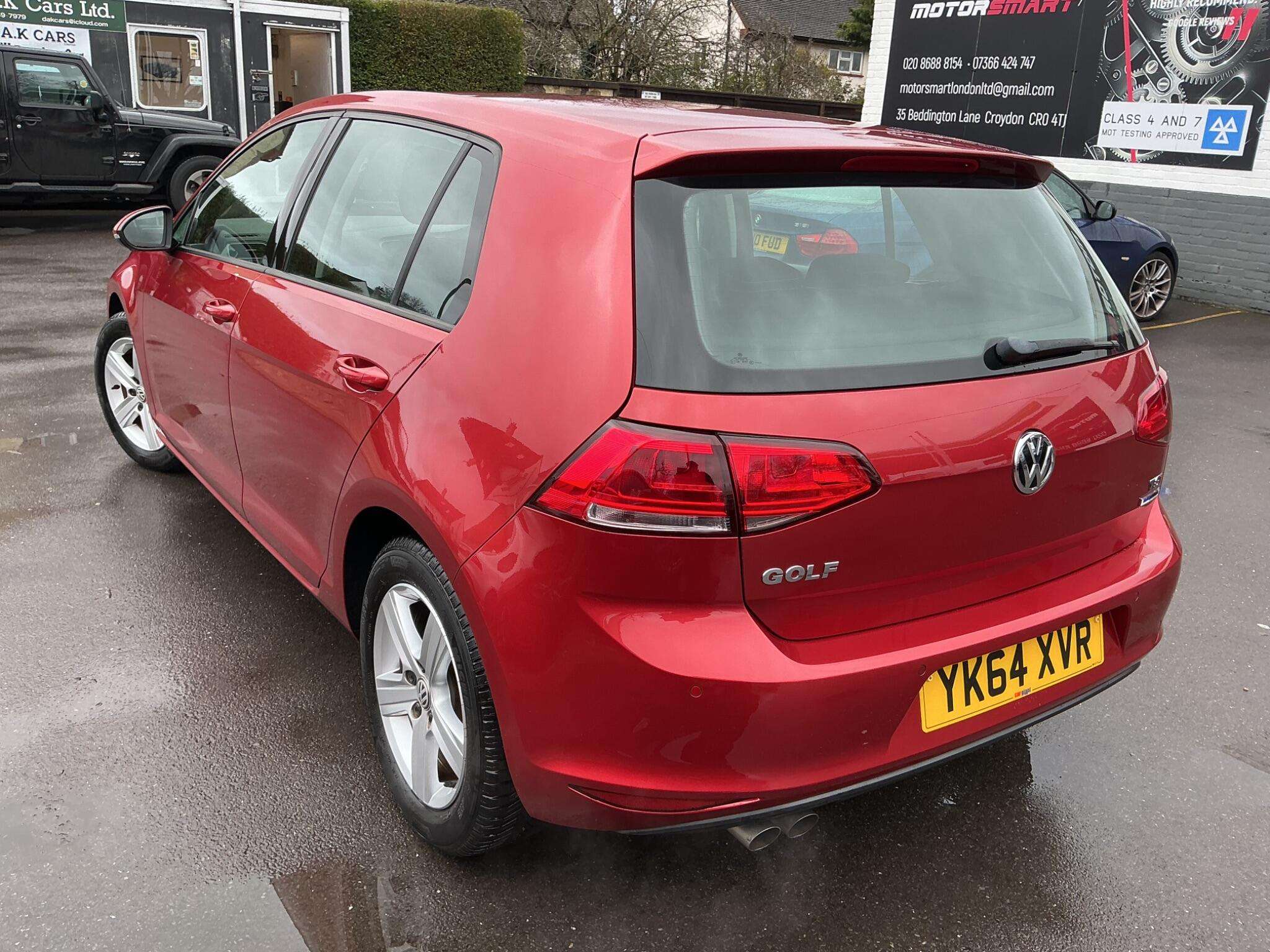 A 2014 VOLKSWAGEN GOLF 1.4 TSI BlueMotion Tech Match DSG Euro 5 (s/s) 5dr A 2014 VOLKSWAGEN GOLF 1.4 TSI BlueMotion Tech Match DSG Euro 5 (s/s) 5dr