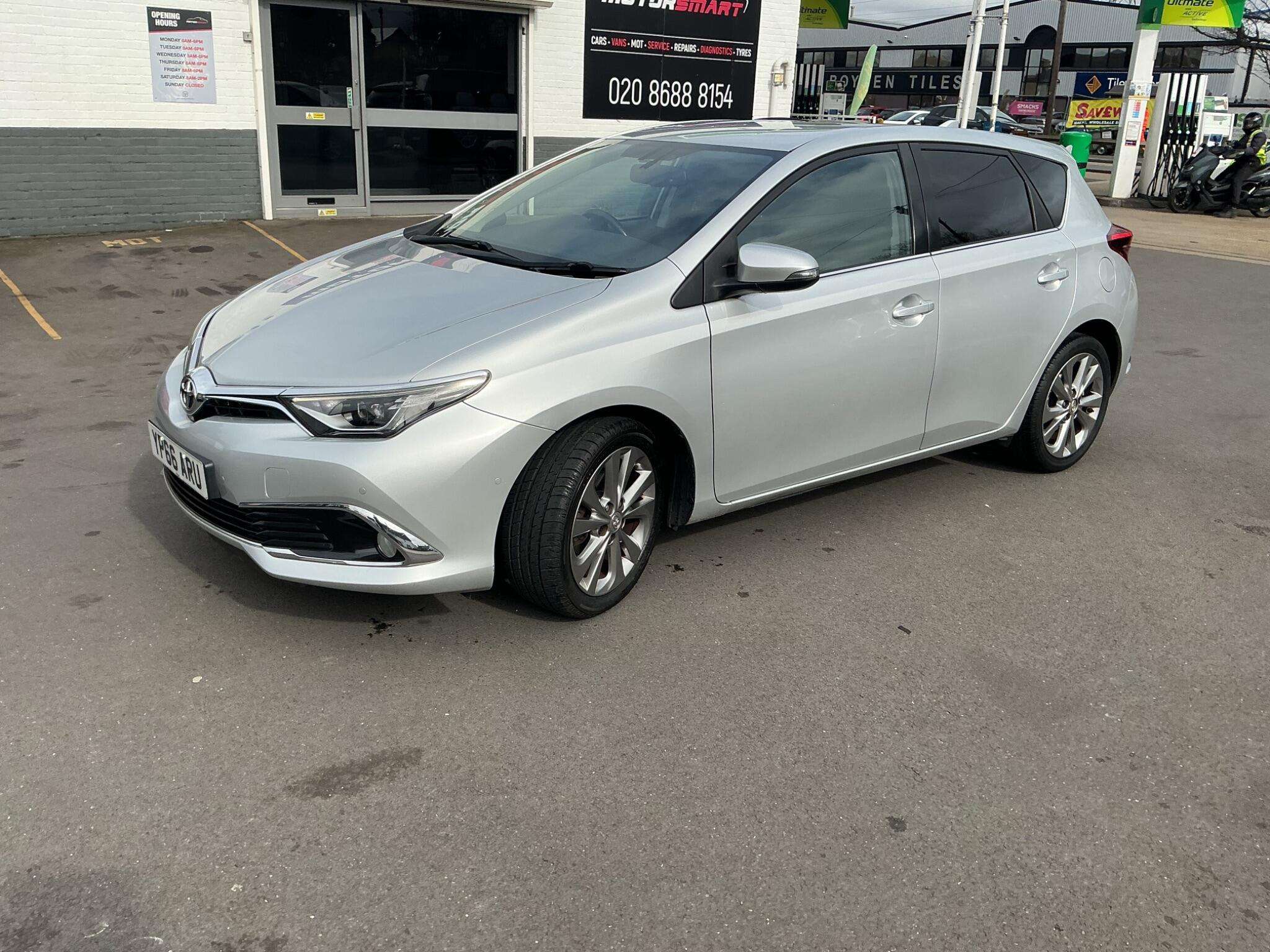 2016 TOYOTA AURIS 2016 TOYOTA AURIS
