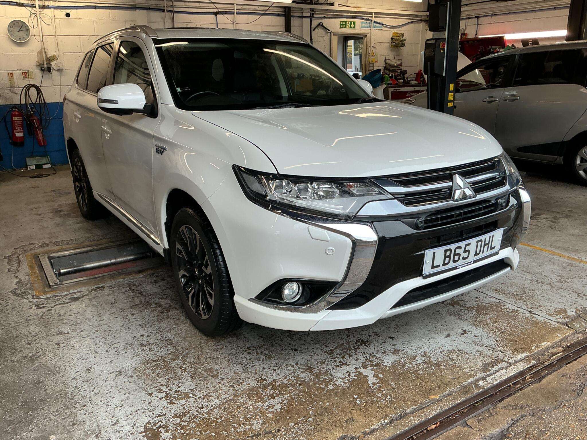 2015 MITSUBISHI OUTLANDER 2015 MITSUBISHI OUTLANDER