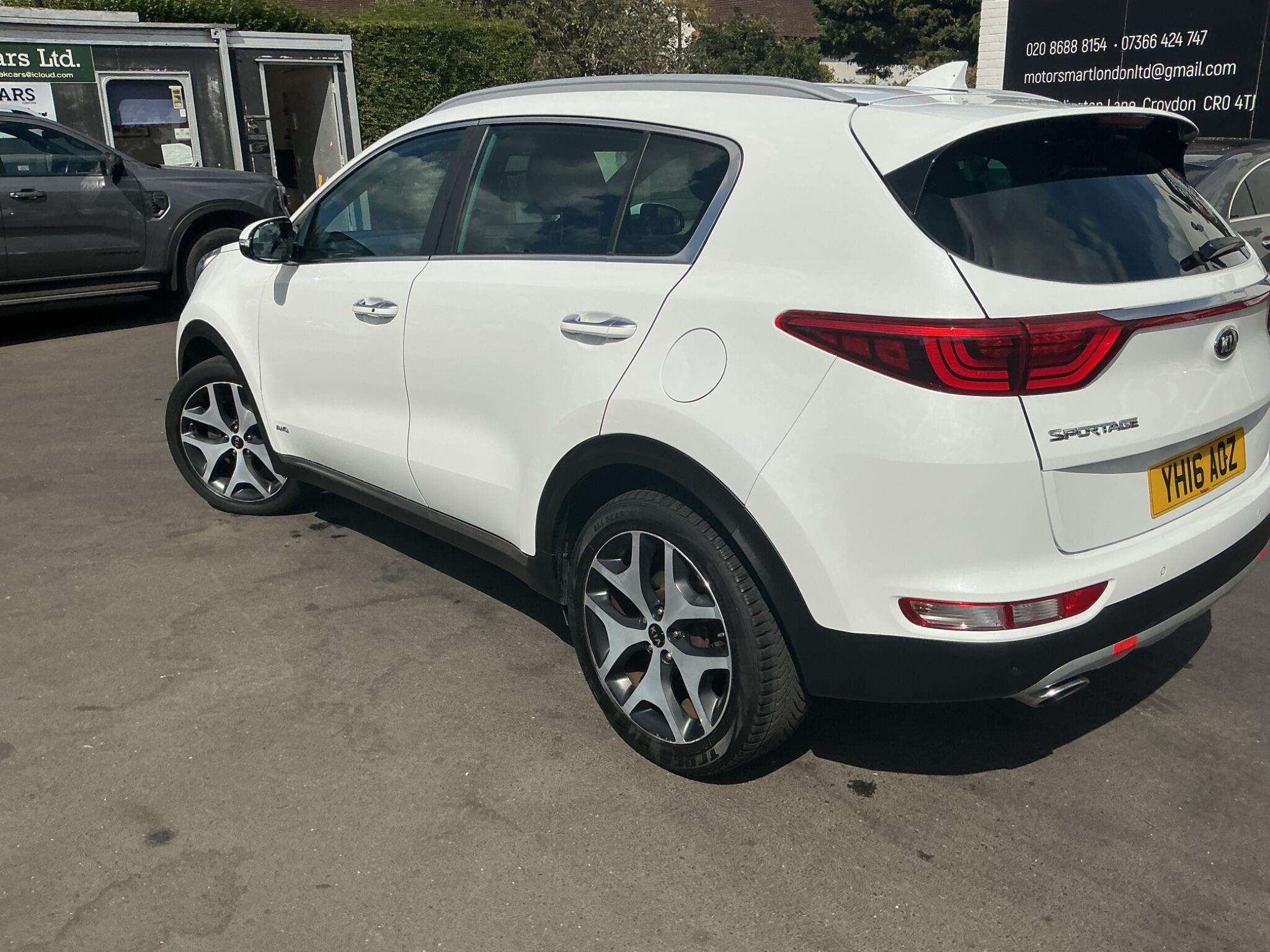 A 2016 KIA SPORTAGE 2.0 CRDi GT-Line AWD Euro 6 5dr A 2016 KIA SPORTAGE 2.0 CRDi GT-Line AWD Euro 6 5dr