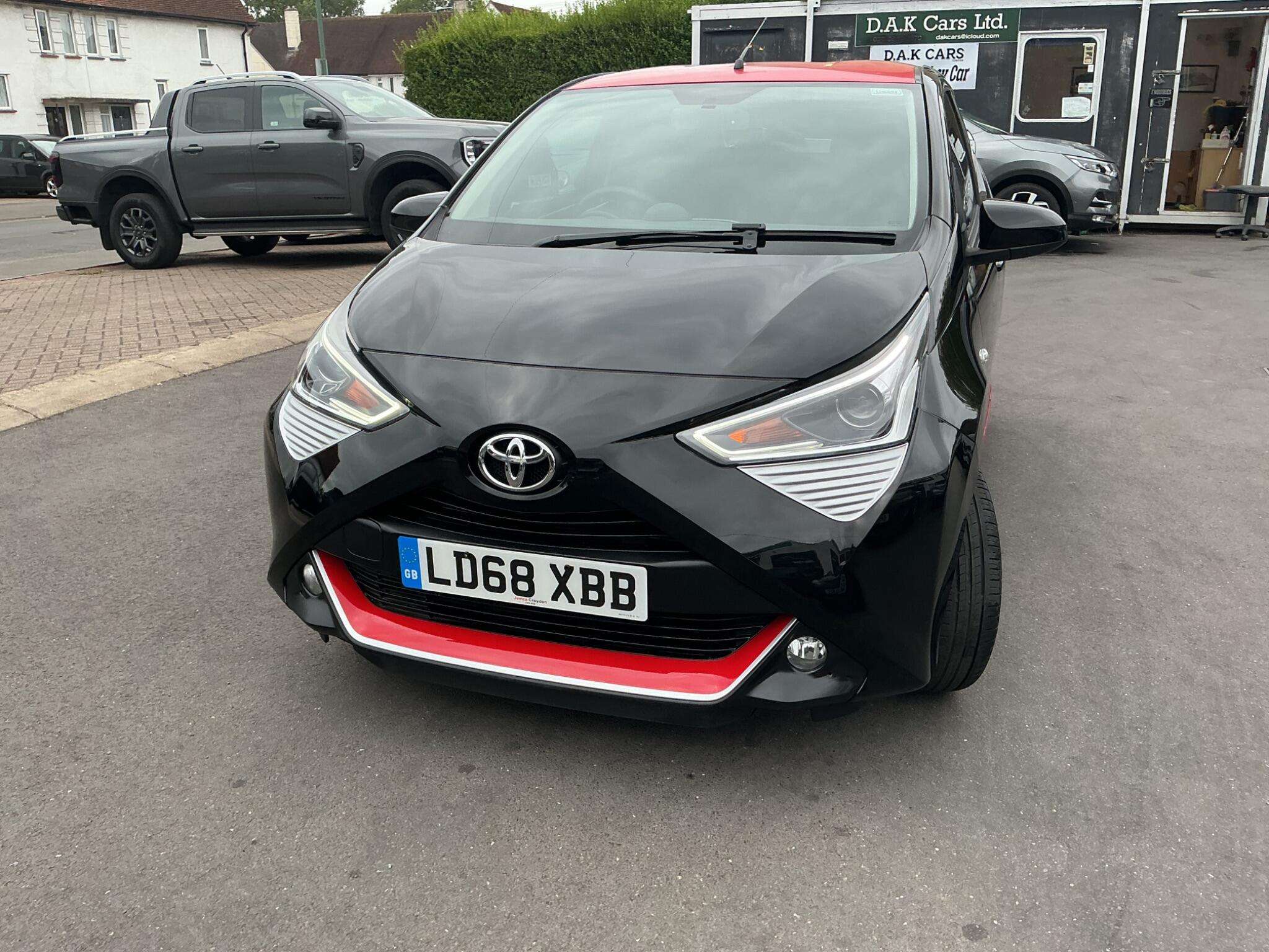 A 2018 TOYOTA AYGO 1.0 VVT-i x-press x-shift Euro 6 5dr A 2018 TOYOTA AYGO 1.0 VVT-i x-press x-shift Euro 6 5dr