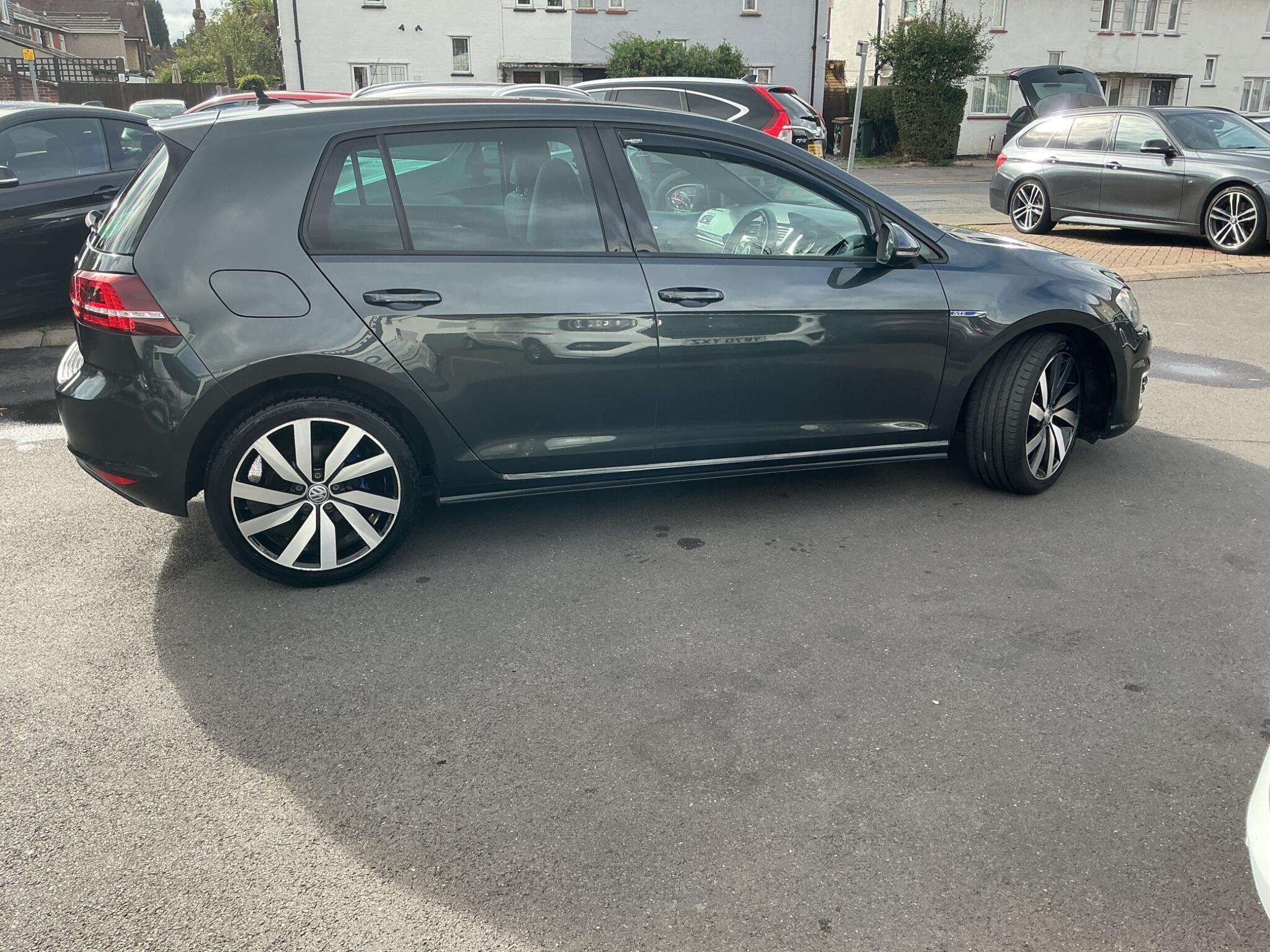 2016 VOLKSWAGEN GOLF 2016 VOLKSWAGEN GOLF