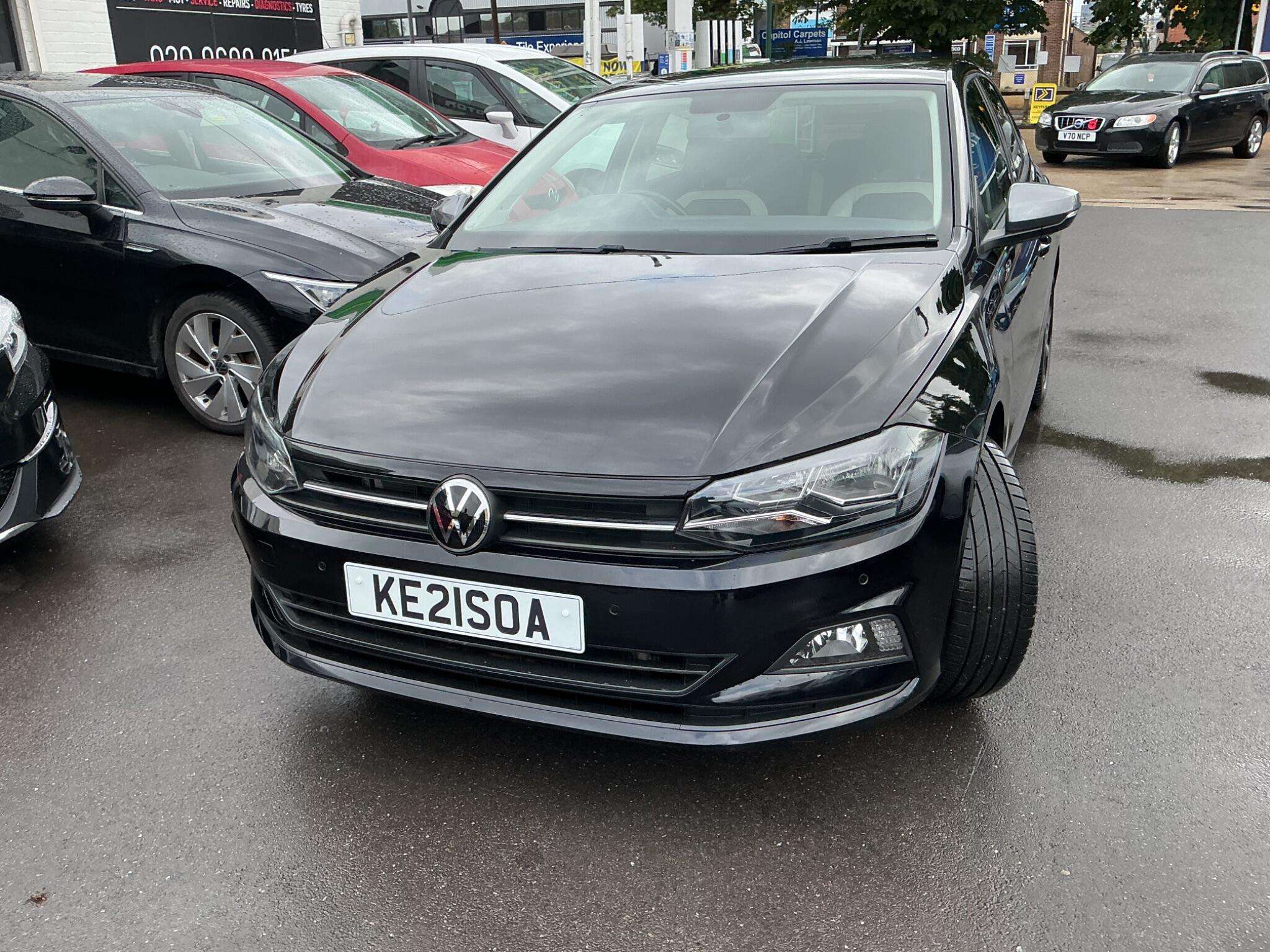 A 2021 VOLKSWAGEN POLO 1.0 TSI beats DSG Euro 6 (s/s) 5dr A 2021 VOLKSWAGEN POLO 1.0 TSI beats DSG Euro 6 (s/s) 5dr