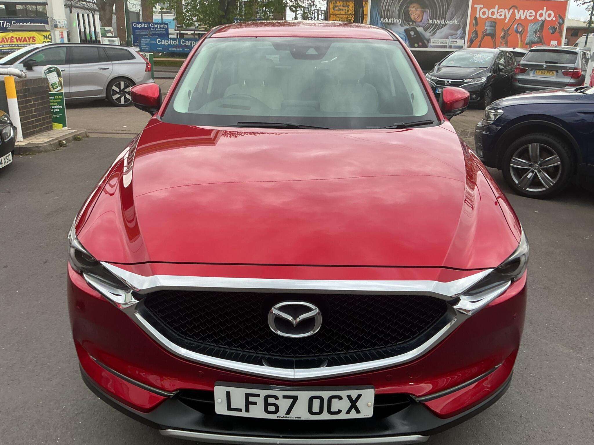 A 2017 MAZDA CX-5 2.2 SKYACTIV-D Sport Nav Euro 6 (s/s) 5dr A 2017 MAZDA CX-5 2.2 SKYACTIV-D Sport Nav Euro 6 (s/s) 5dr