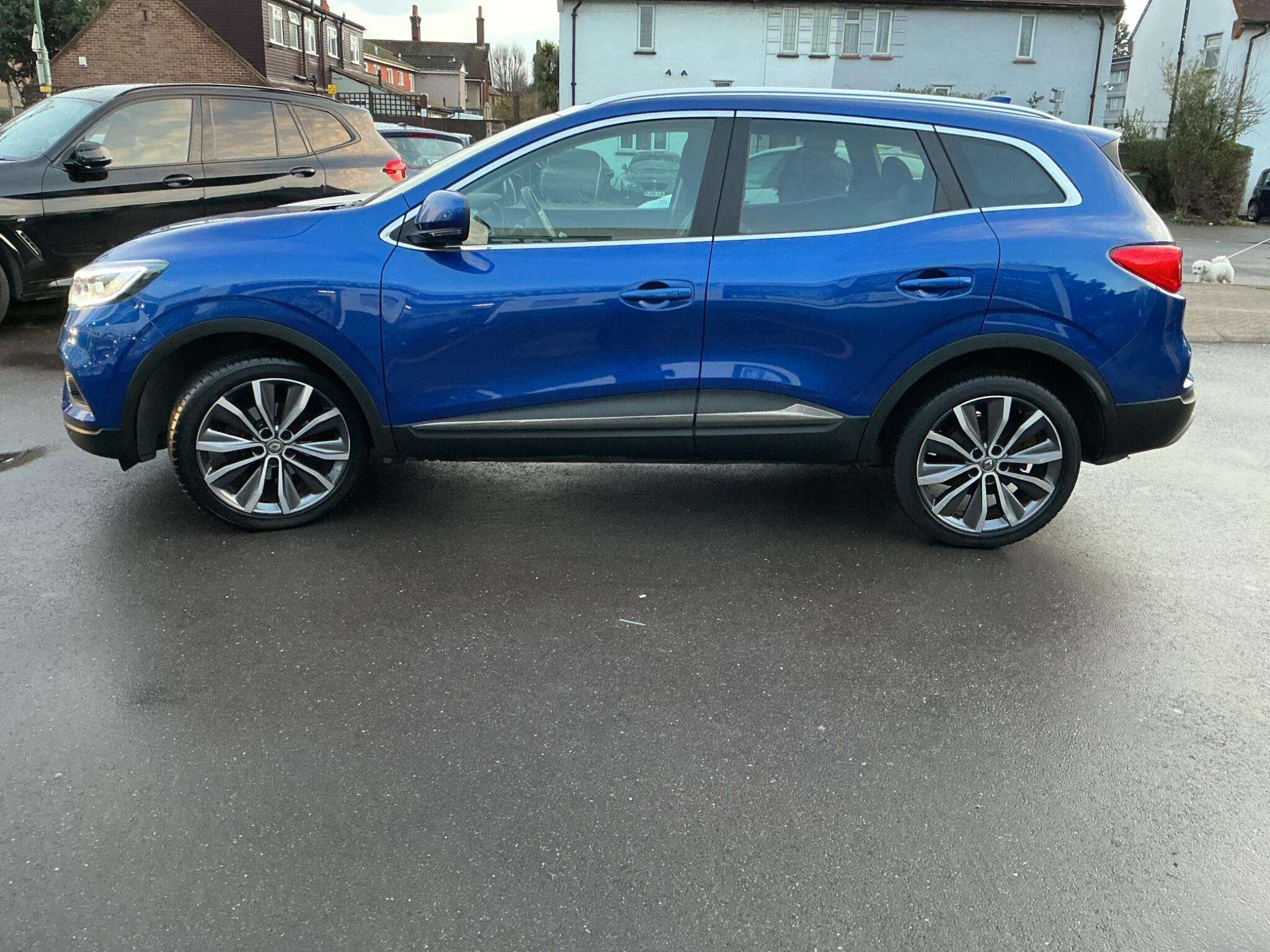 A 2020 RENAULT KADJAR 1.3 TCe S Edition EDC Euro 6 (s/s) 5dr A 2020 RENAULT KADJAR 1.3 TCe S Edition EDC Euro 6 (s/s) 5dr