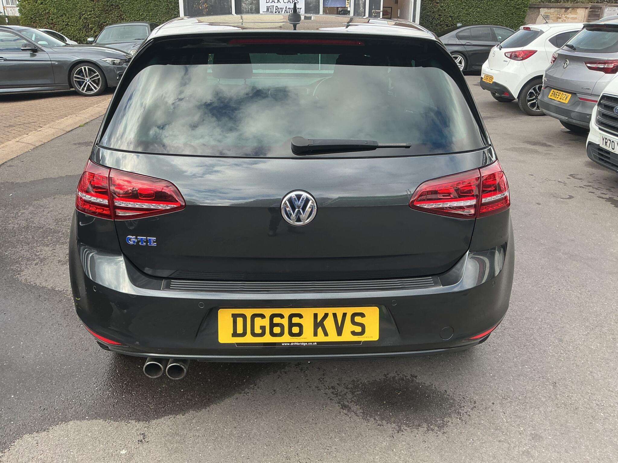 2016 VOLKSWAGEN GOLF 2016 VOLKSWAGEN GOLF