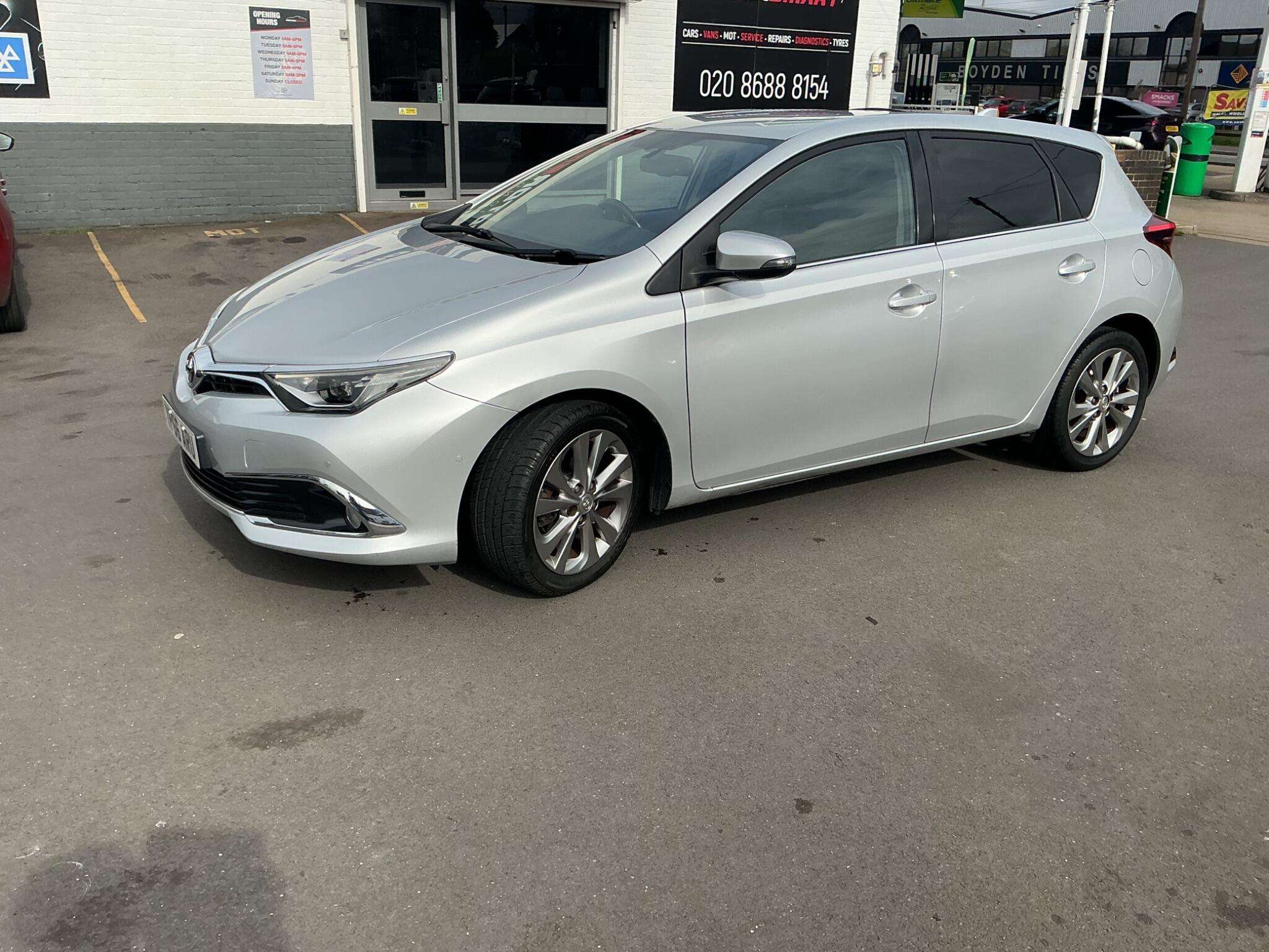 2016 TOYOTA AURIS 2016 TOYOTA AURIS