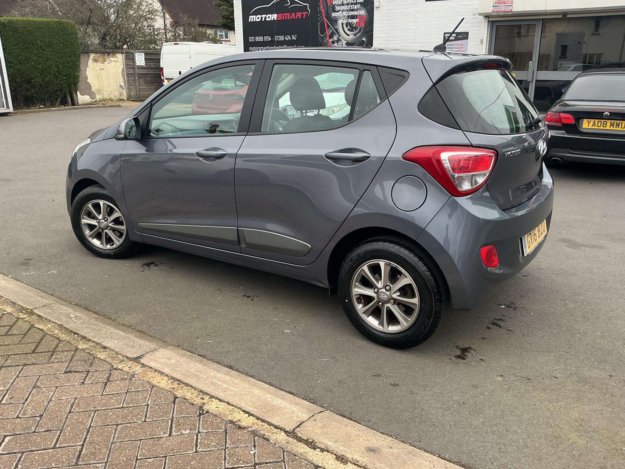 2016 HYUNDAI I10 2016 HYUNDAI I10