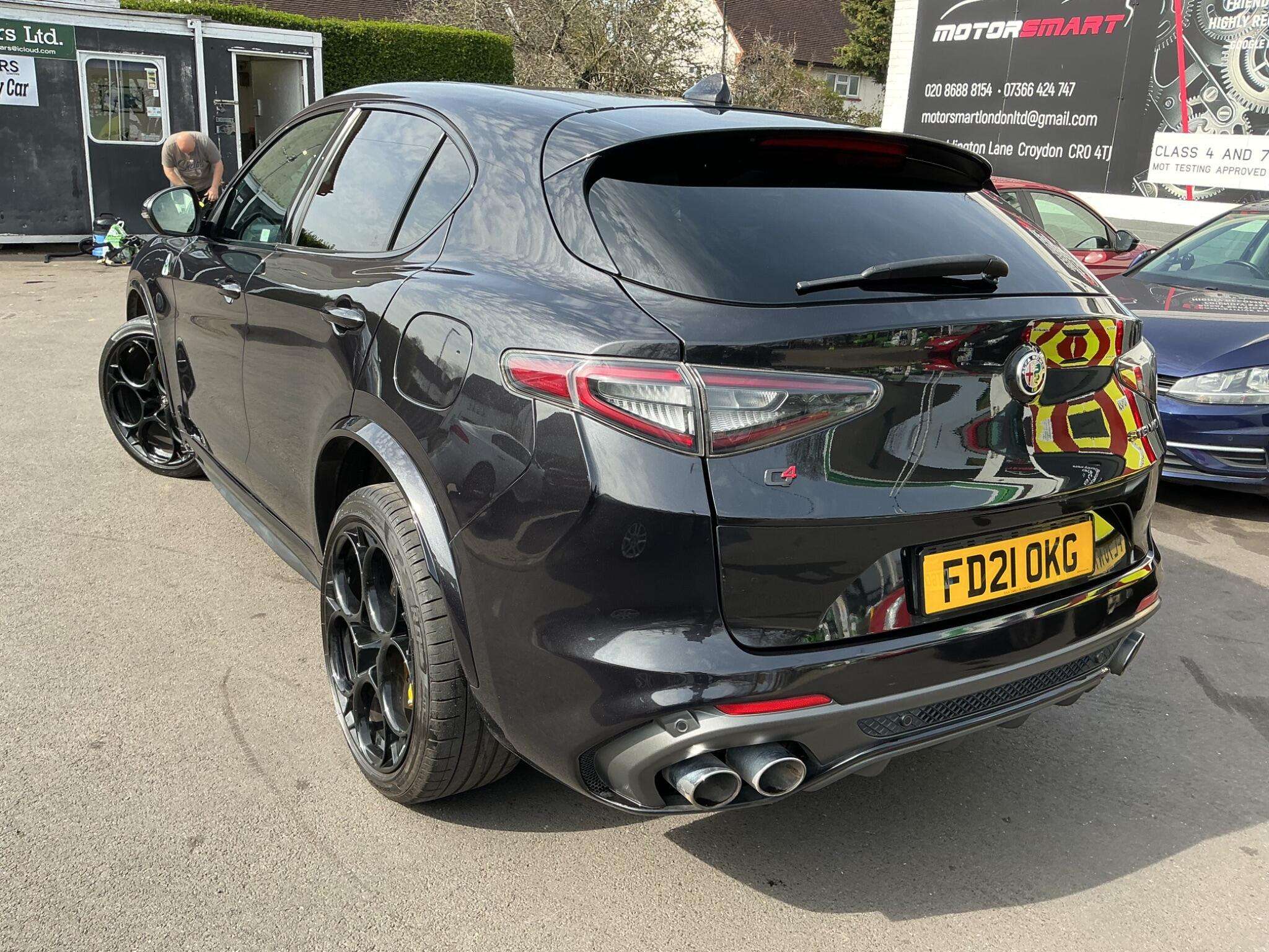 2021 ALFA ROMEO STELVIO 2021 ALFA ROMEO STELVIO
