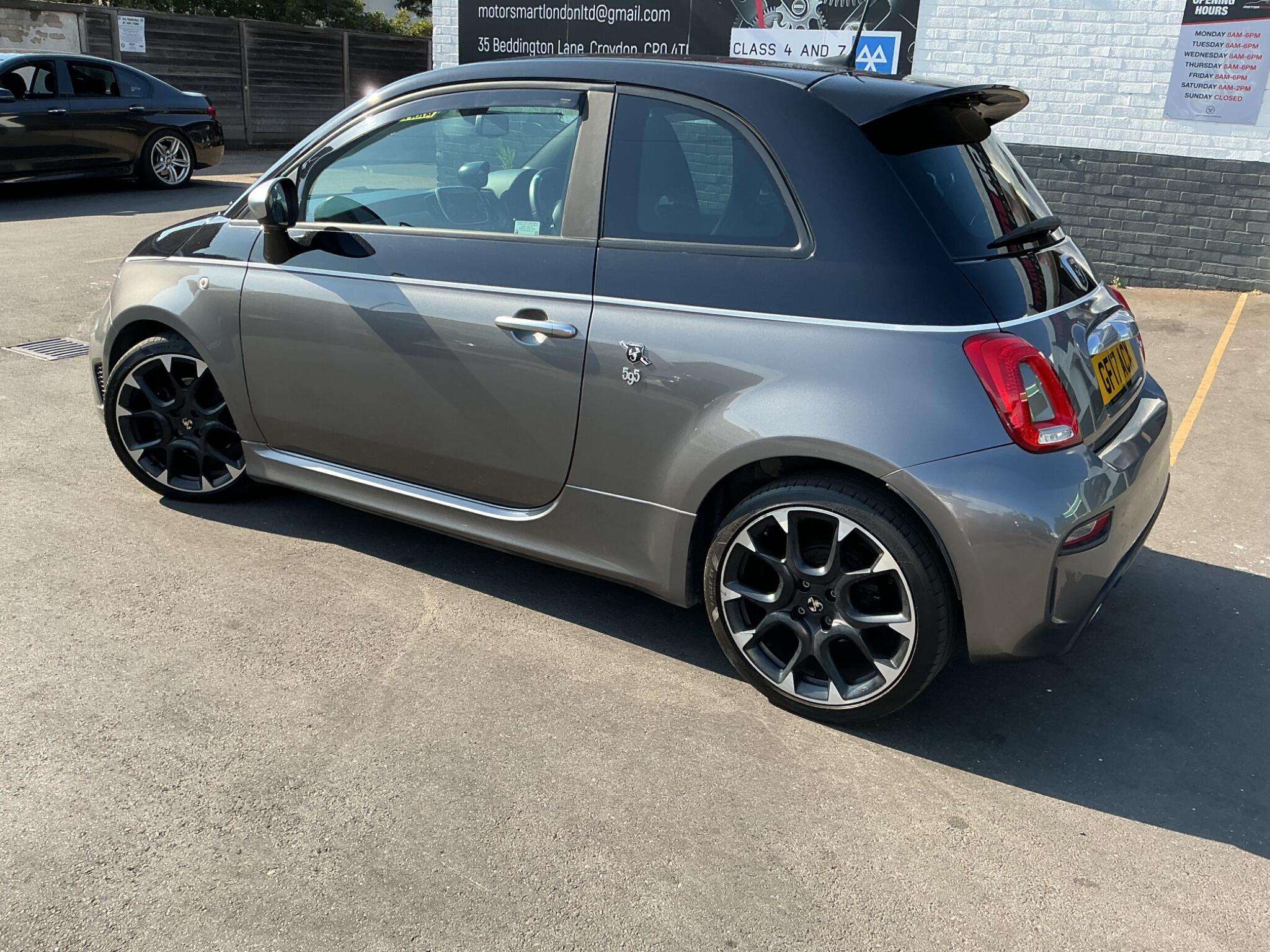 2017 ABARTH 595 2017 ABARTH 595