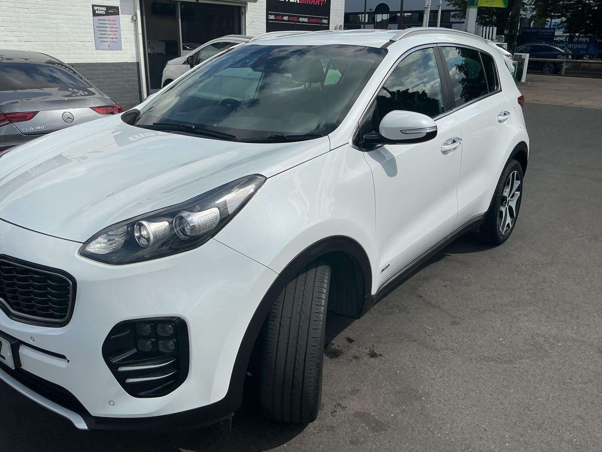 A 2016 KIA SPORTAGE 2.0 CRDi GT-Line AWD Euro 6 5dr A 2016 KIA SPORTAGE 2.0 CRDi GT-Line AWD Euro 6 5dr