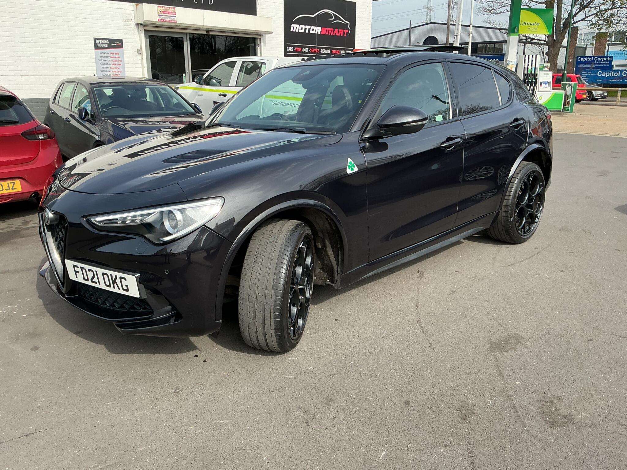 2021 ALFA ROMEO STELVIO 2021 ALFA ROMEO STELVIO