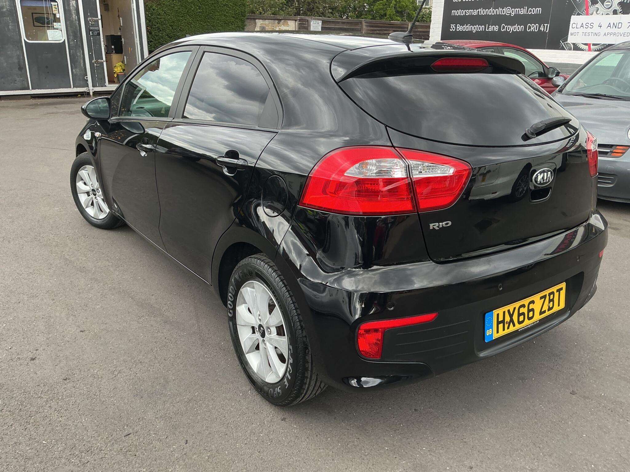 2016 KIA RIO 2016 KIA RIO