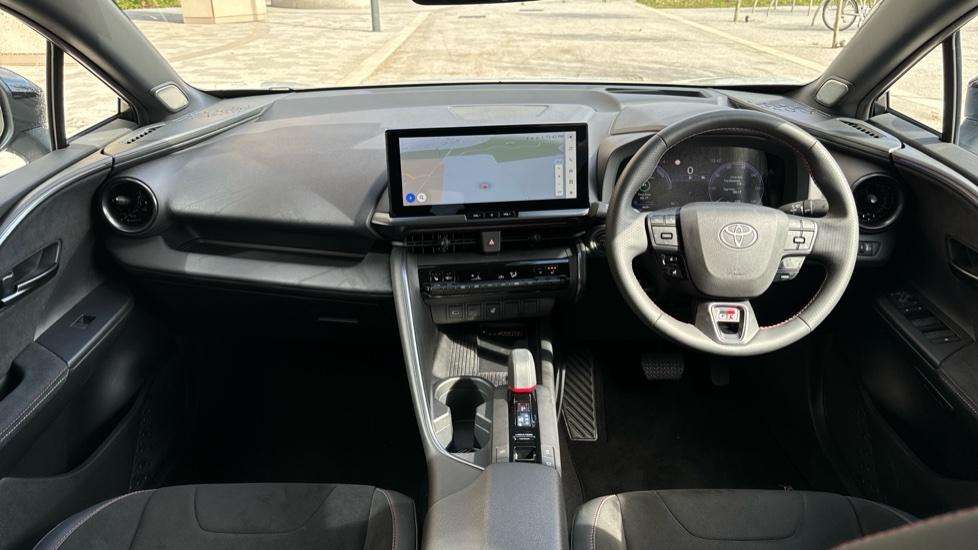 2024 TOYOTA C-HR 2024 TOYOTA C-HR