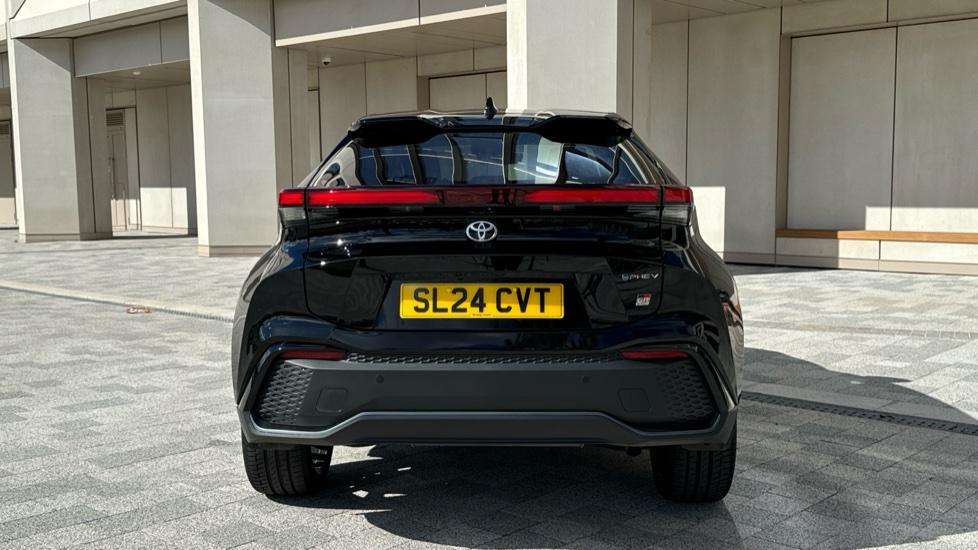 2024 TOYOTA C-HR 2024 TOYOTA C-HR