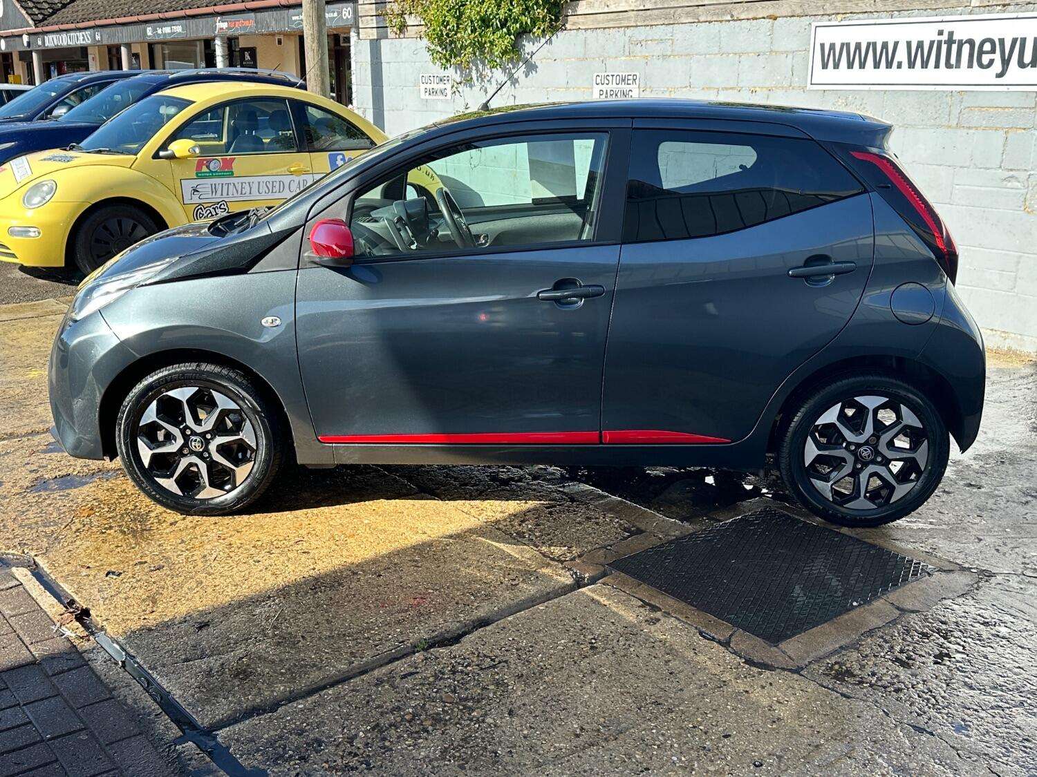 2019 TOYOTA AYGO 2019 TOYOTA AYGO