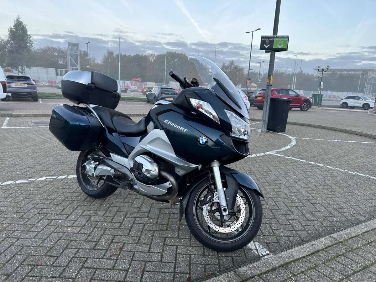 Check out this BMW R1200rt 2012 Petrol Manual
