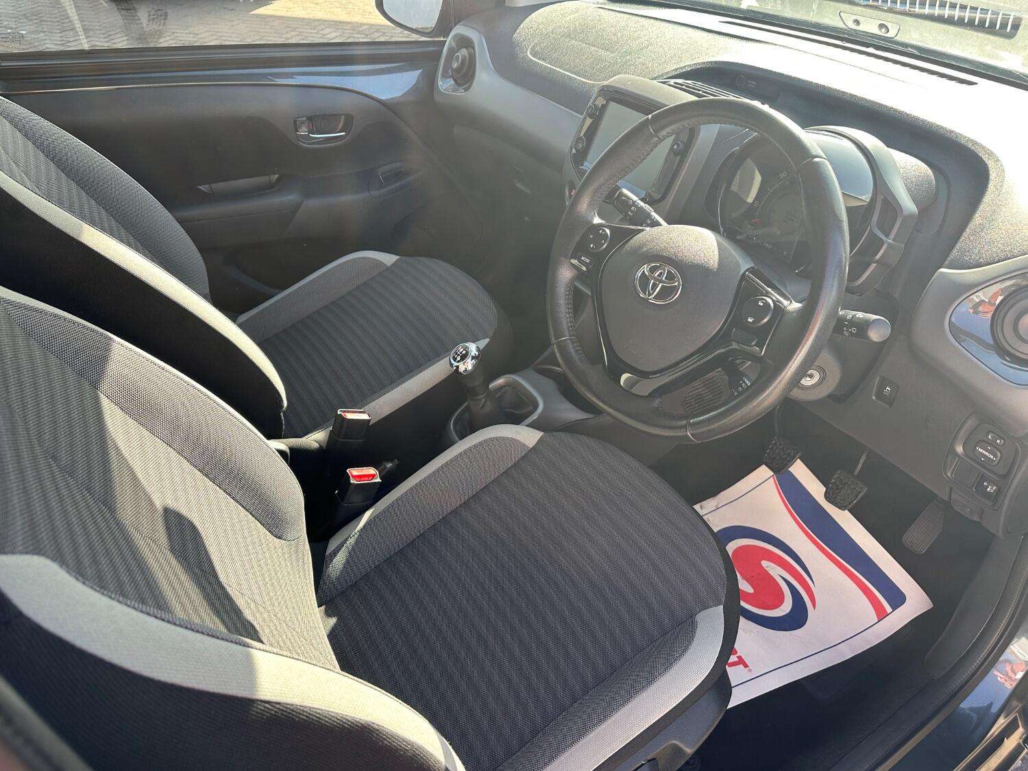 2019 TOYOTA AYGO 2019 TOYOTA AYGO