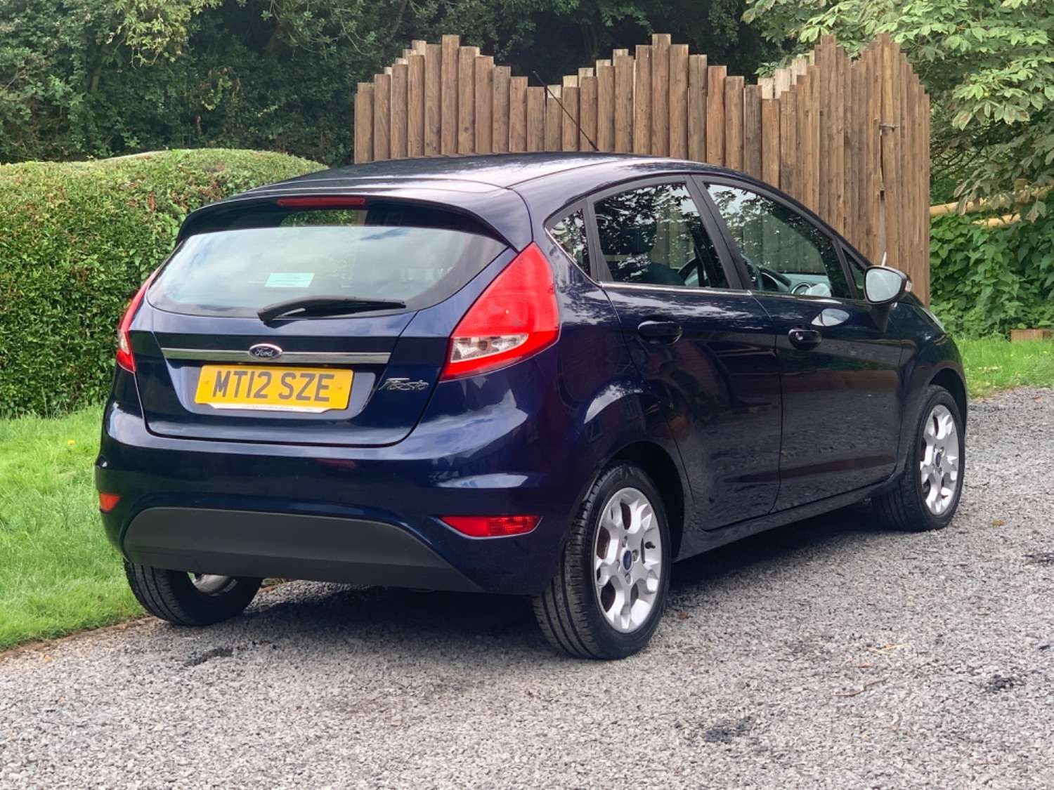 A 2012 FORD FIESTA ZETEC A 2012 FORD FIESTA ZETEC