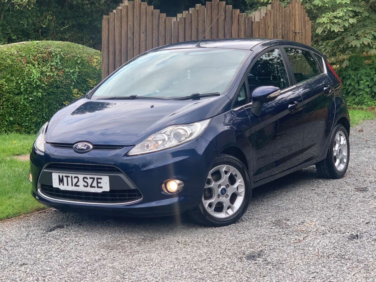 A 2012 FORD FIESTA ZETEC A 2012 FORD FIESTA ZETEC