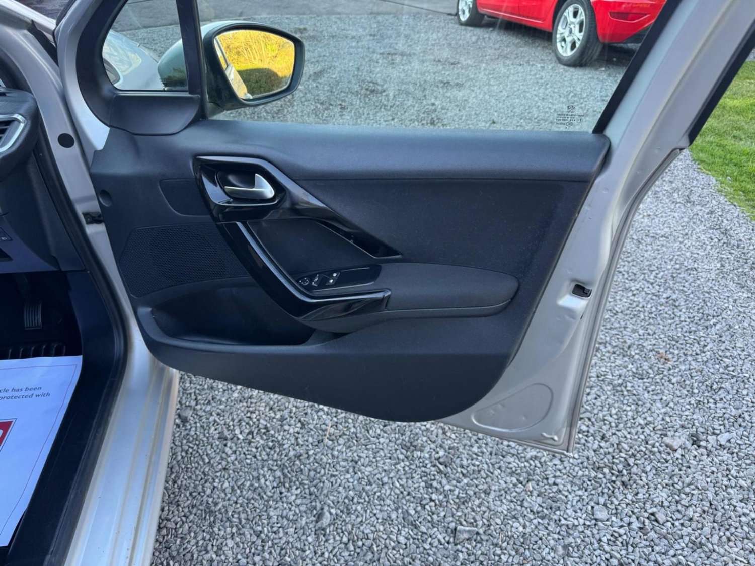 2016 PEUGEOT 208 2016 PEUGEOT 208