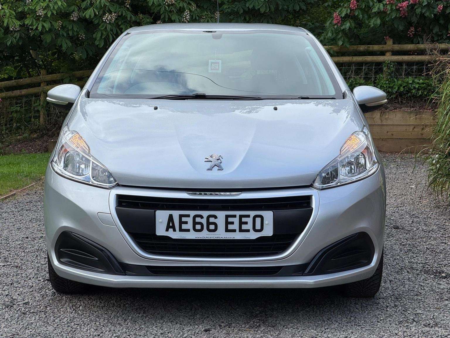 2016 PEUGEOT 208 2016 PEUGEOT 208