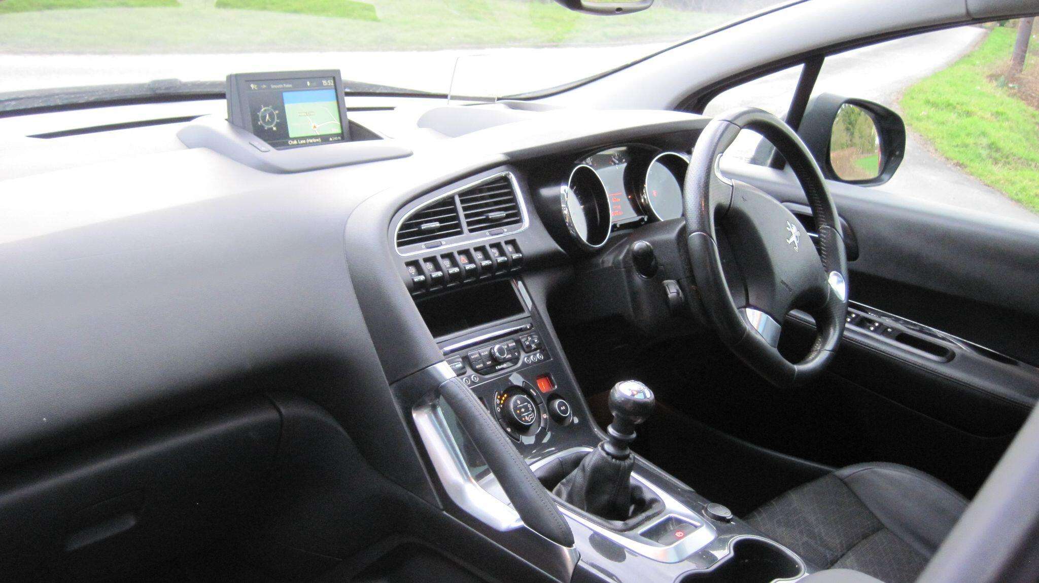 2016 PEUGEOT 3008 2016 PEUGEOT 3008