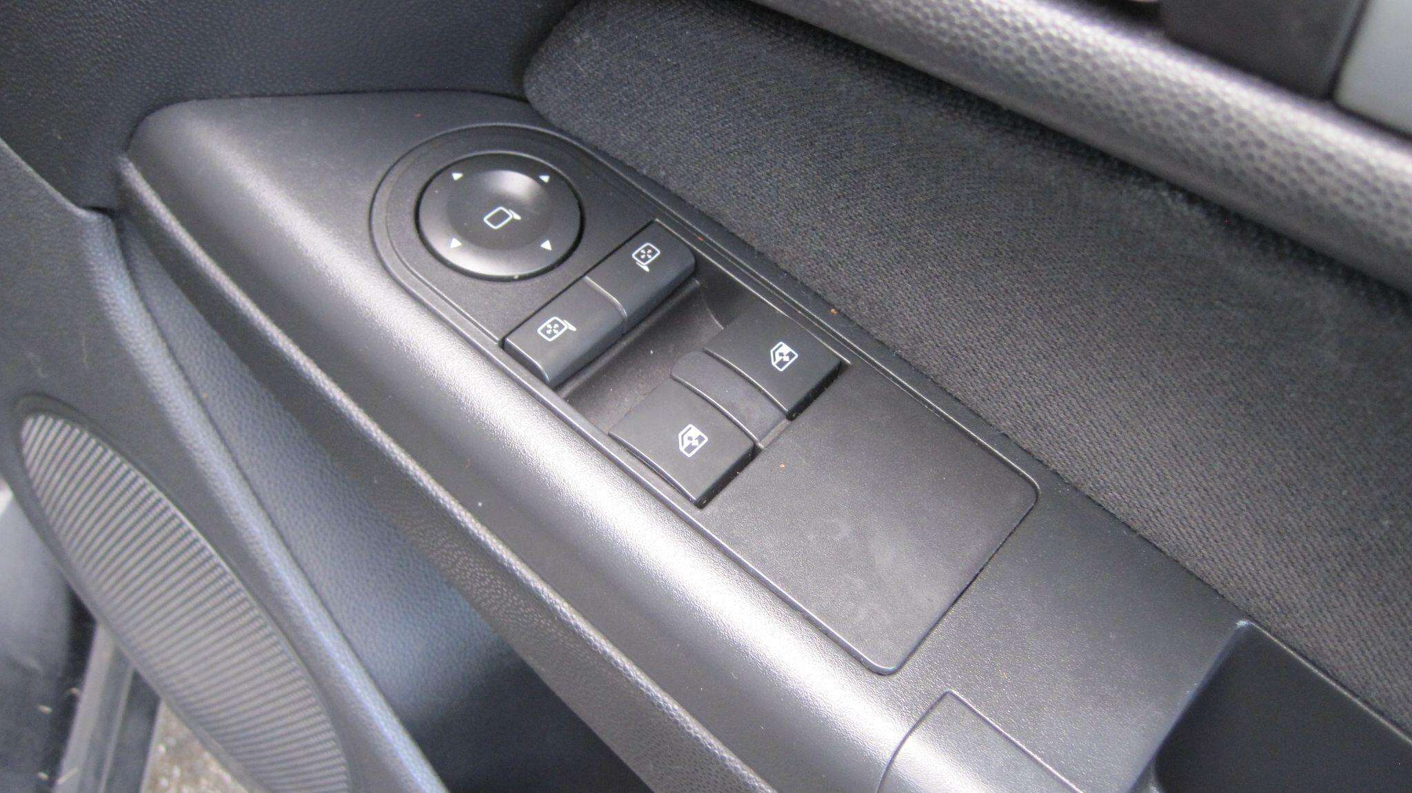 2010 VAUXHALL ASTRA 2010 VAUXHALL ASTRA