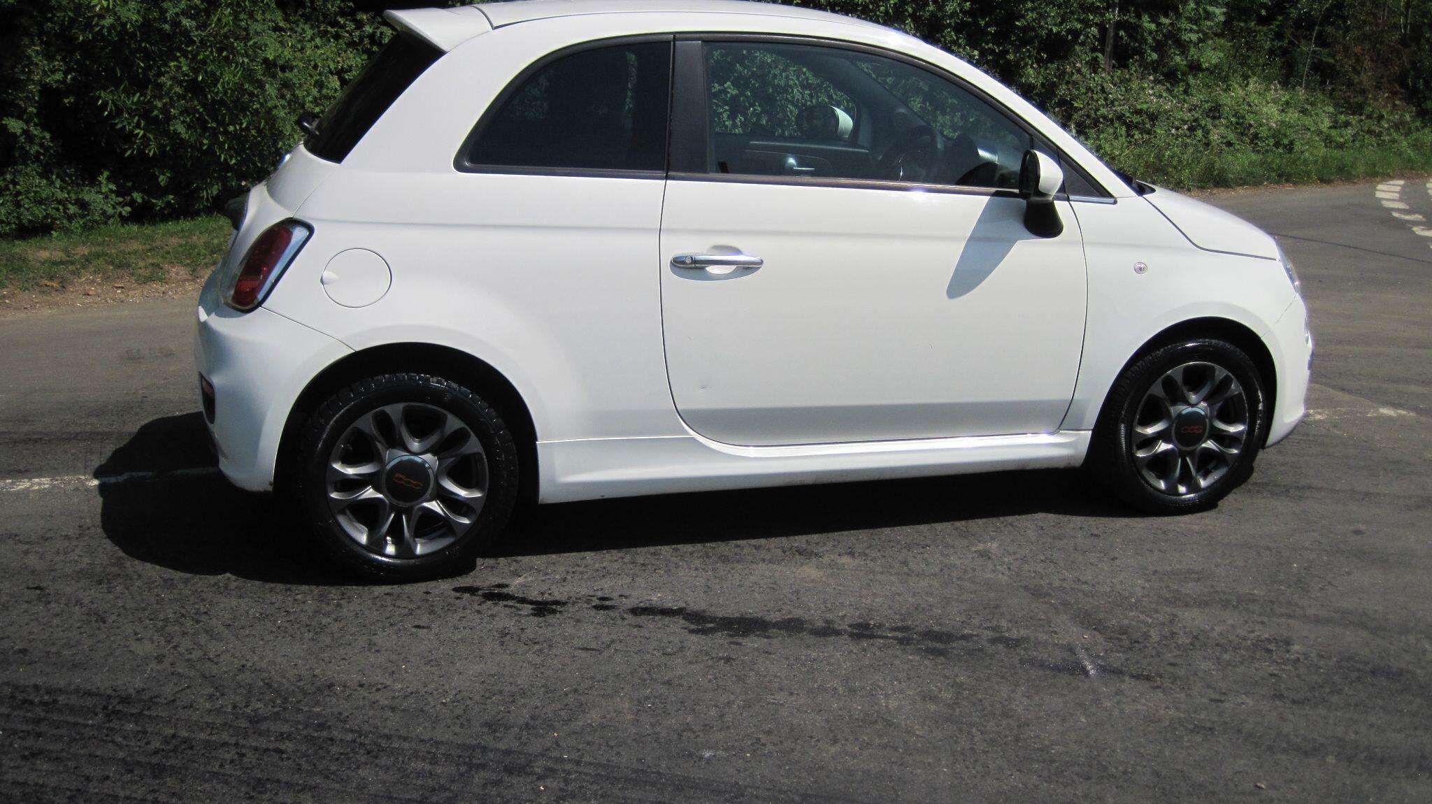 2014 FIAT 500 2014 FIAT 500