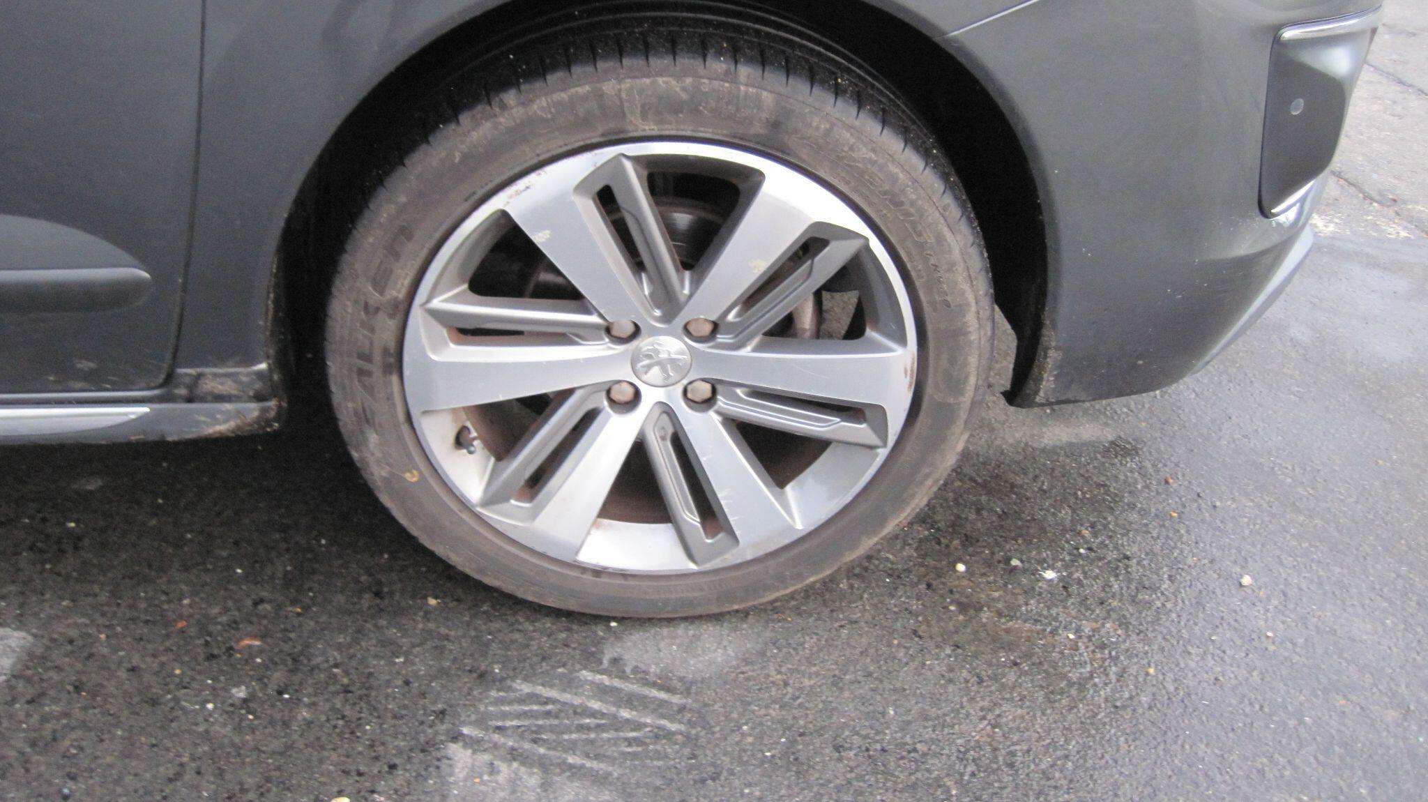 2016 PEUGEOT 3008 2016 PEUGEOT 3008