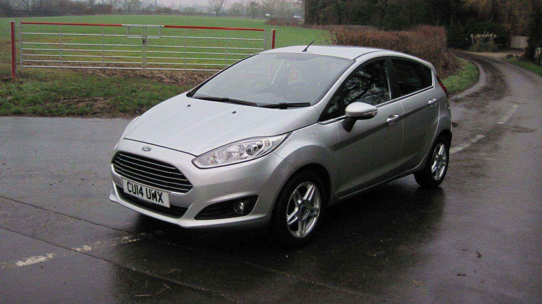 A 2014 FORD FIESTA 1.5 TDCi Zetec Euro 5 5dr A 2014 FORD FIESTA 1.5 TDCi Zetec Euro 5 5dr