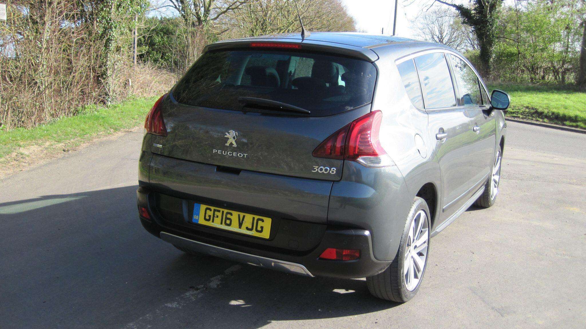 2016 PEUGEOT 3008 2016 PEUGEOT 3008