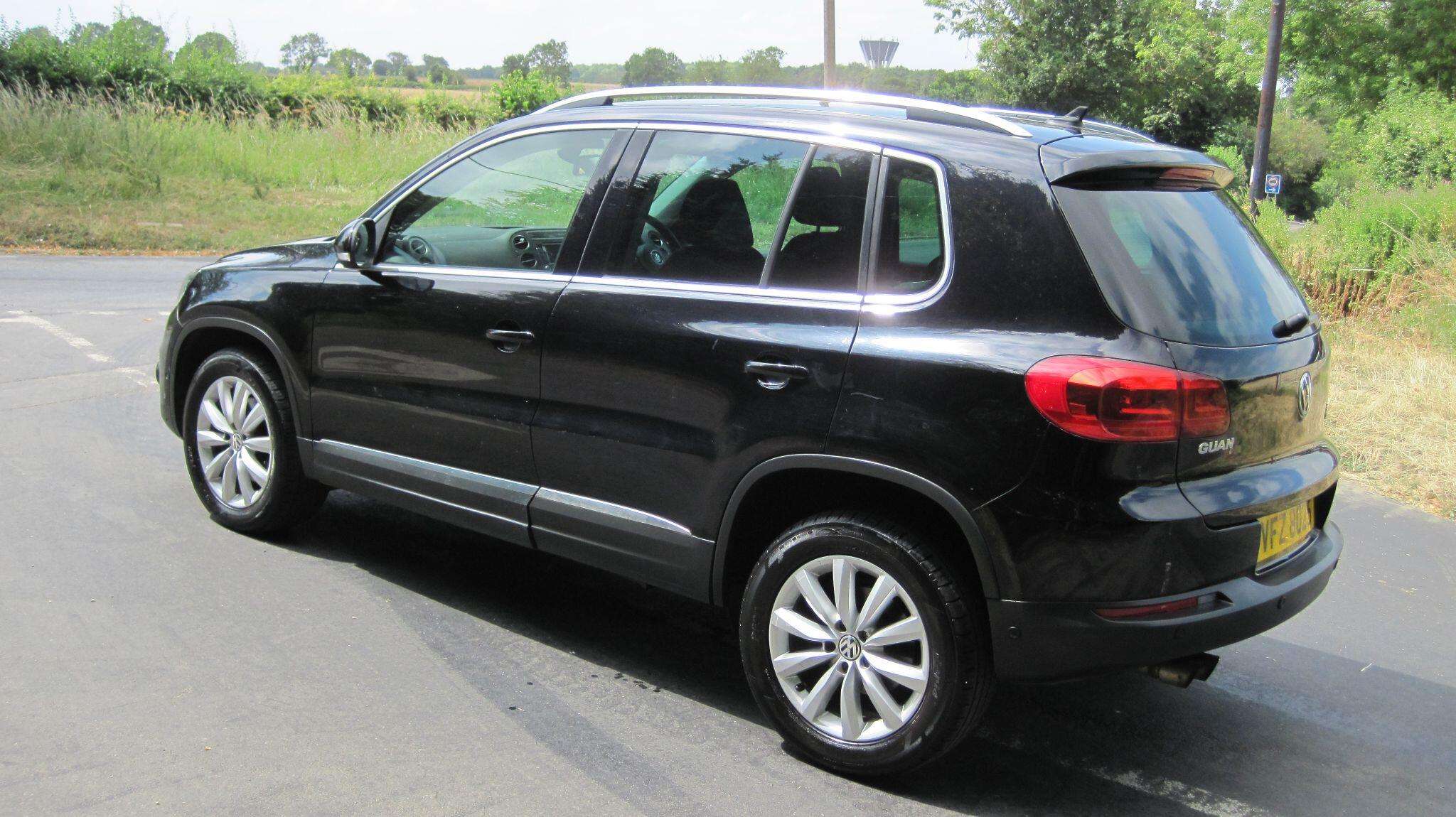 2015 VOLKSWAGEN TIGUAN 2015 VOLKSWAGEN TIGUAN