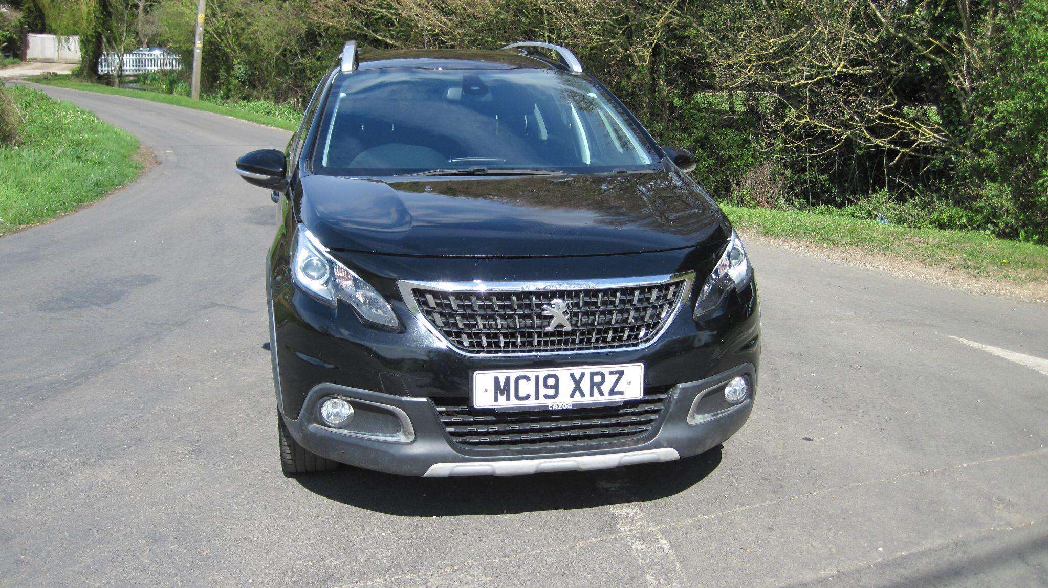 A 2019 PEUGEOT 2008 1.2 PureTech GPF Allure Euro 6 (s/s) 5dr A 2019 PEUGEOT 2008 1.2 PureTech GPF Allure Euro 6 (s/s) 5dr