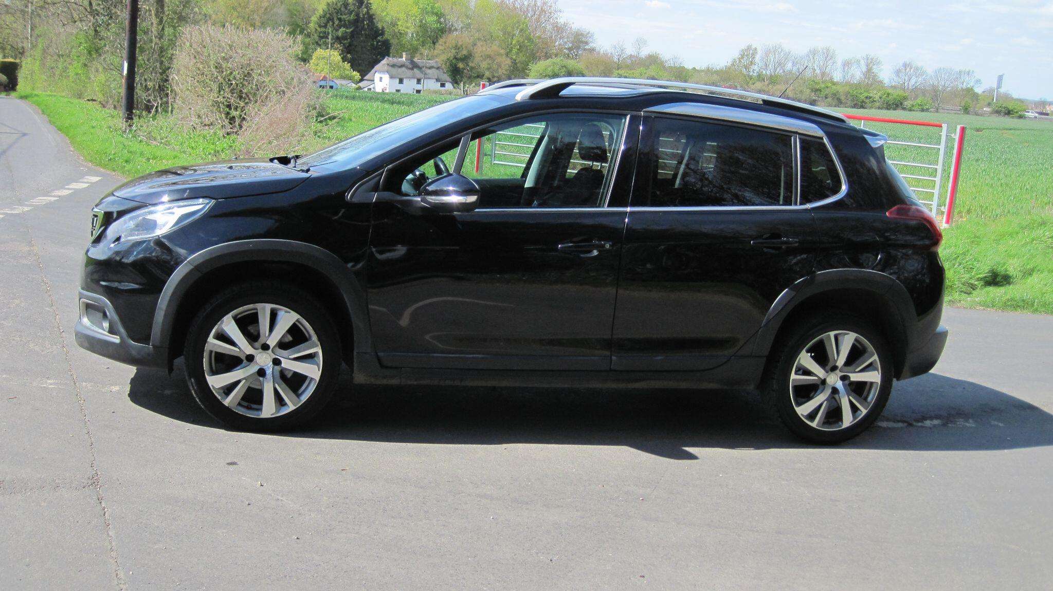 2019 PEUGEOT 2008 2019 PEUGEOT 2008