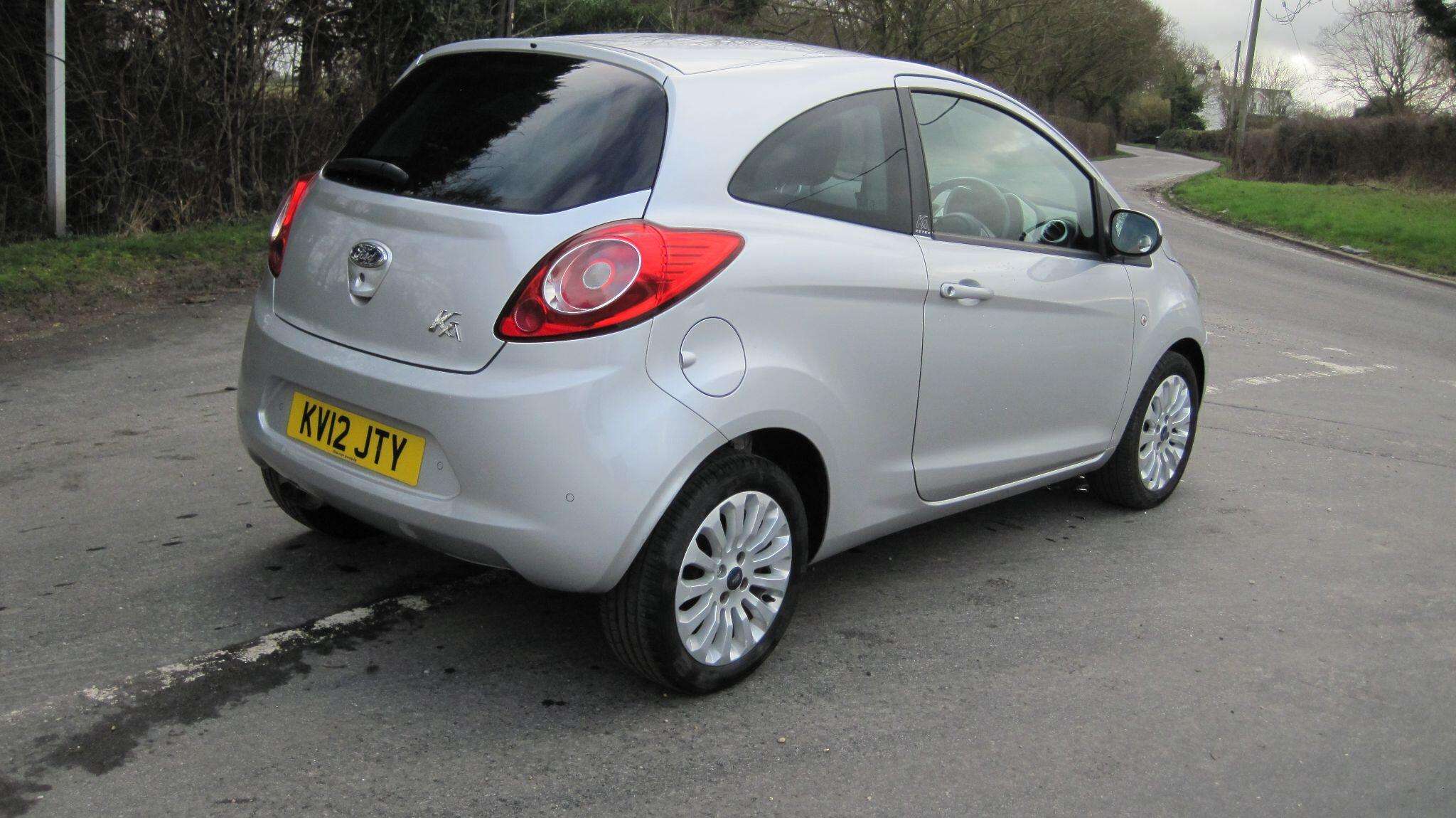 2012 FORD KA 2012 FORD KA