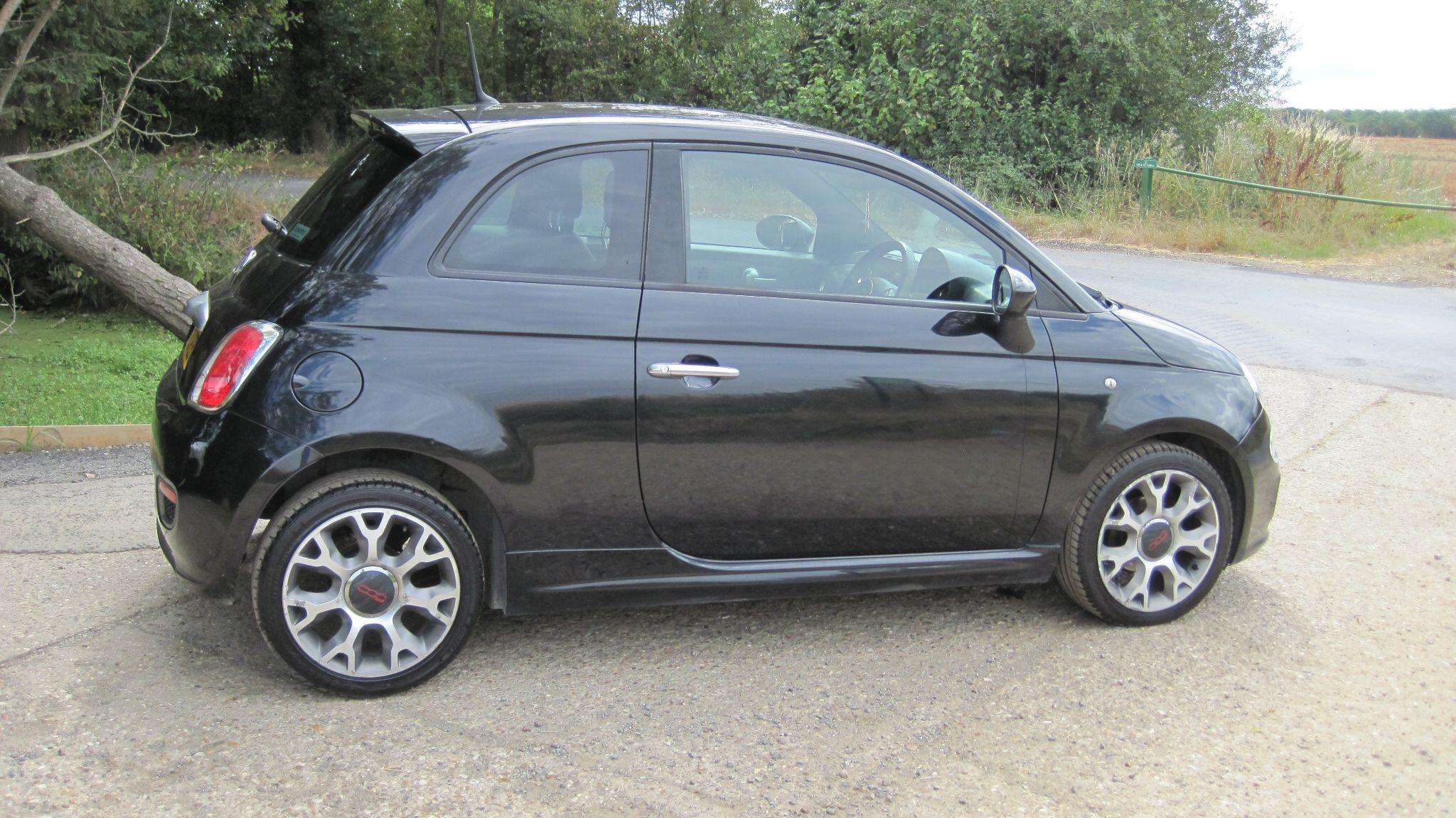 2014 FIAT 500 2014 FIAT 500