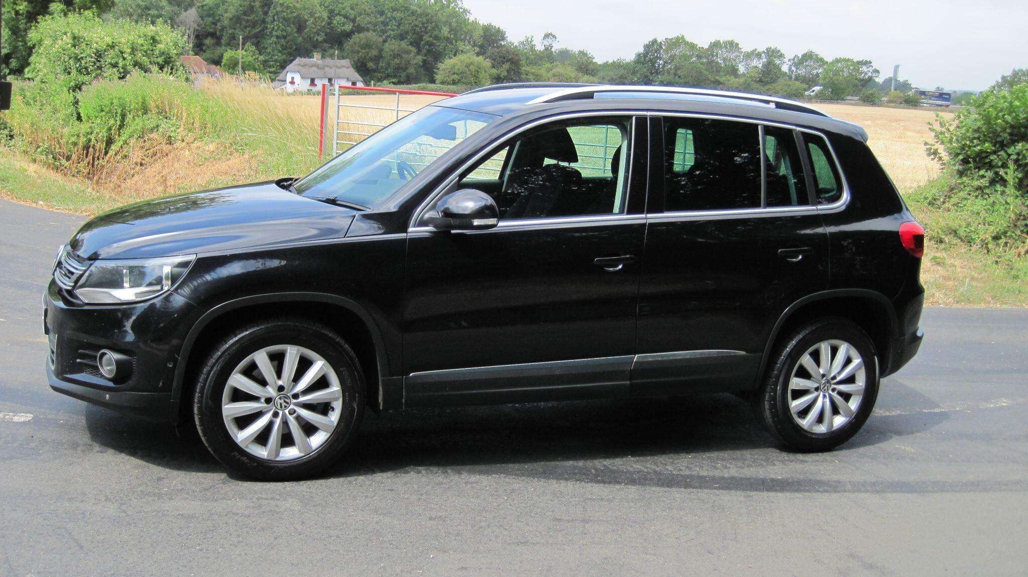 2015 VOLKSWAGEN TIGUAN 2015 VOLKSWAGEN TIGUAN