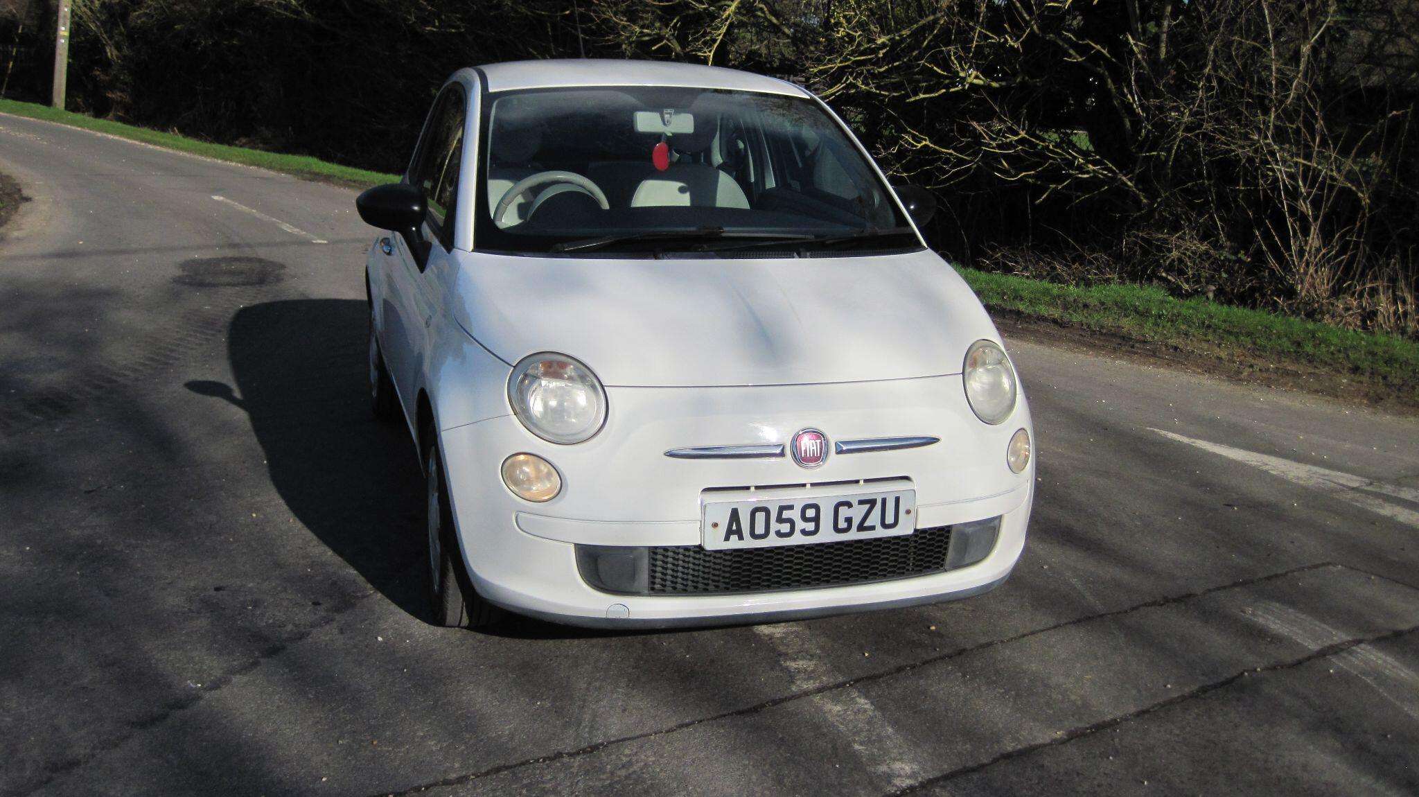 A 2009 FIAT 500 1.2 Pop Euro 5 (s/s) 3dr A 2009 FIAT 500 1.2 Pop Euro 5 (s/s) 3dr