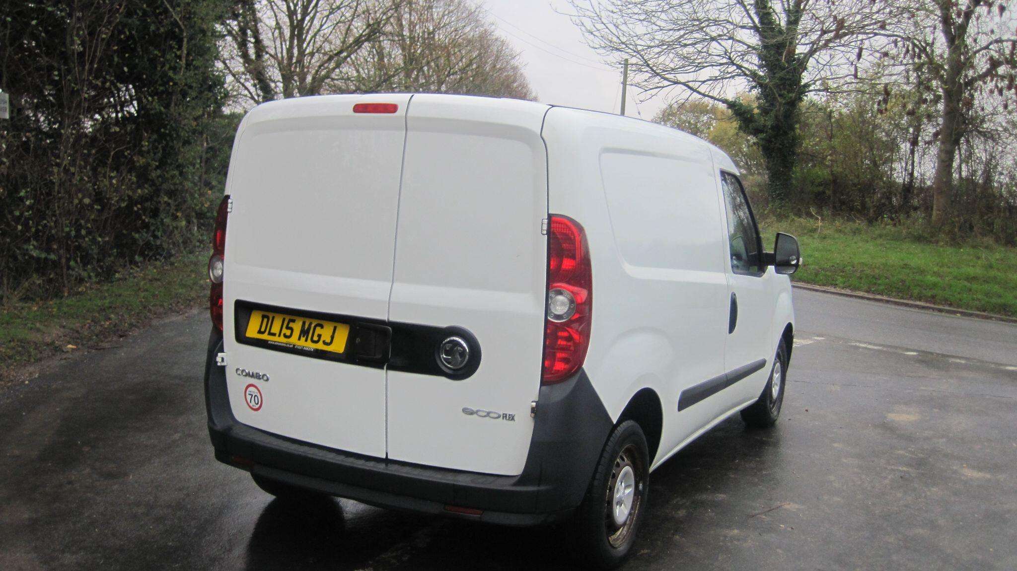 2015 VAUXHALL COMBO 2015 VAUXHALL COMBO