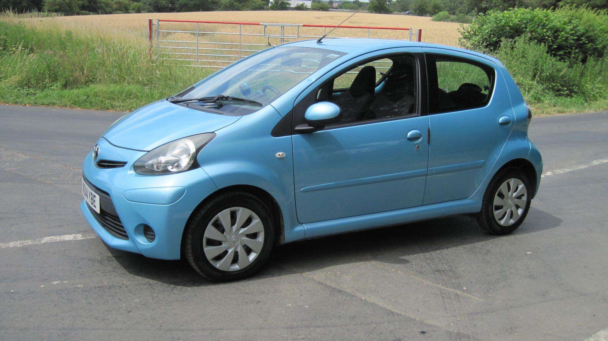 2014 TOYOTA AYGO 2014 TOYOTA AYGO