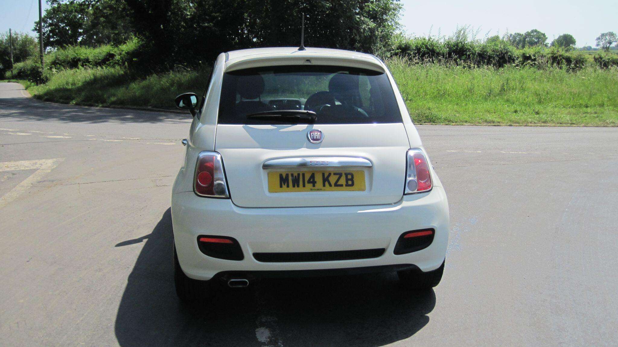 2014 FIAT 500 2014 FIAT 500