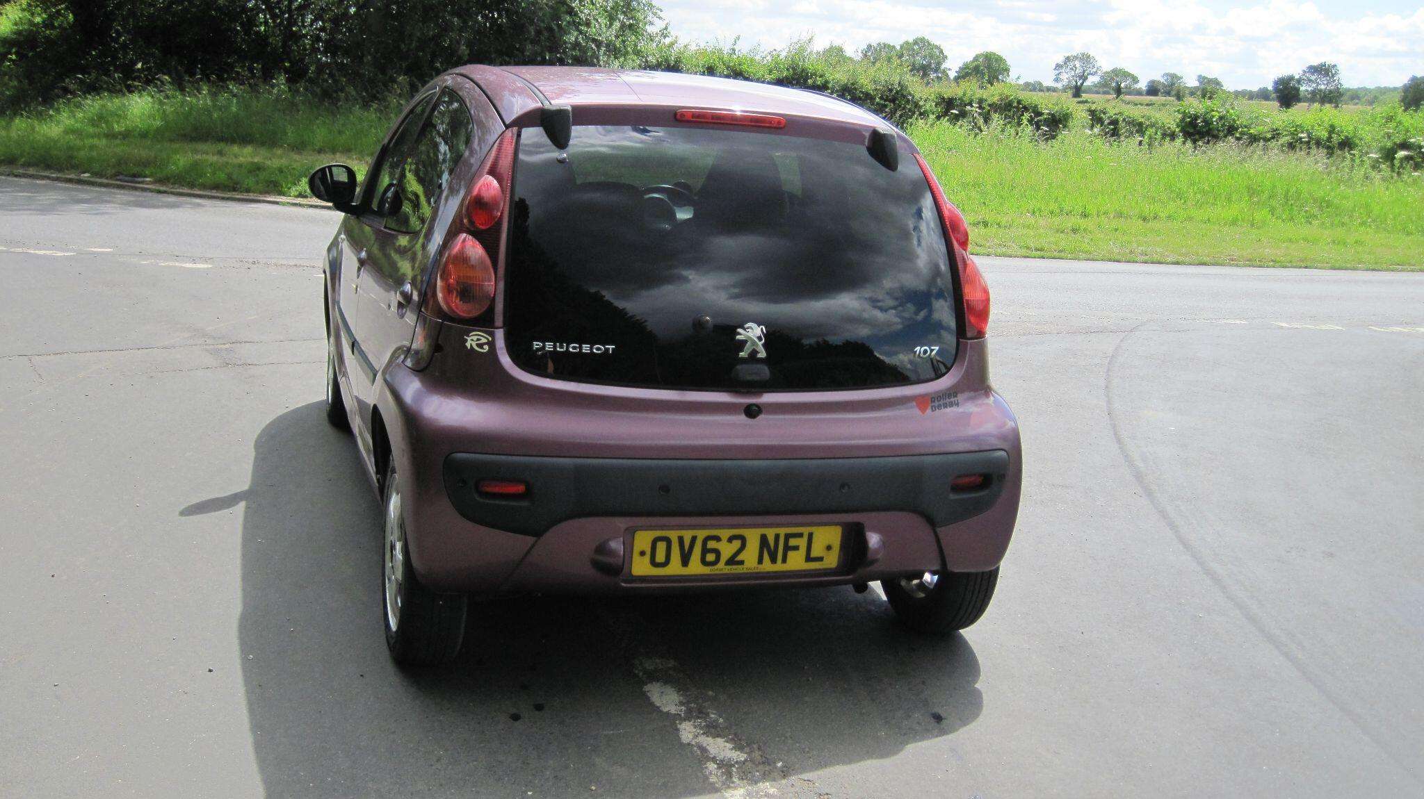 2012 PEUGEOT 107 2012 PEUGEOT 107