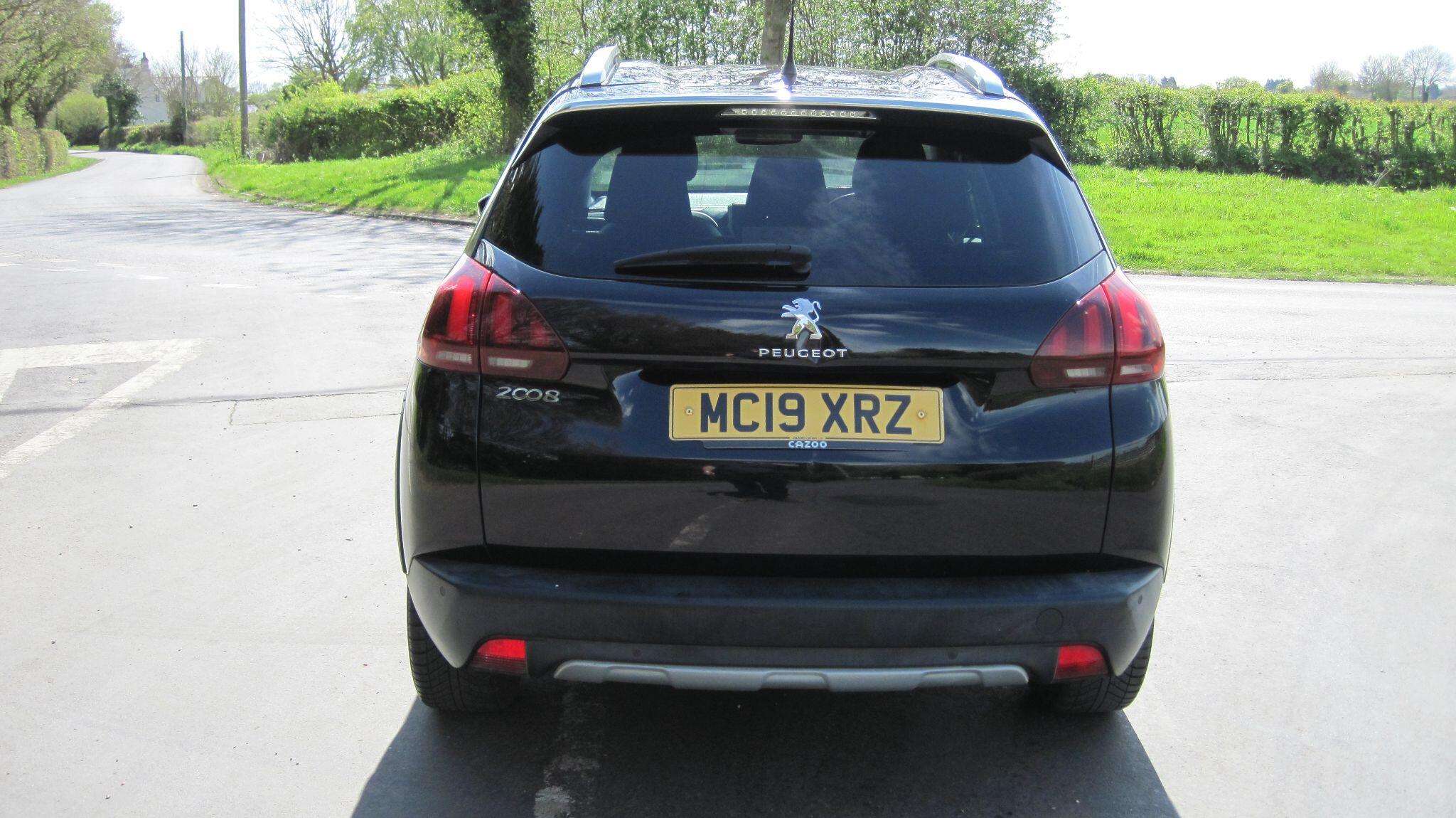 2019 PEUGEOT 2008 2019 PEUGEOT 2008