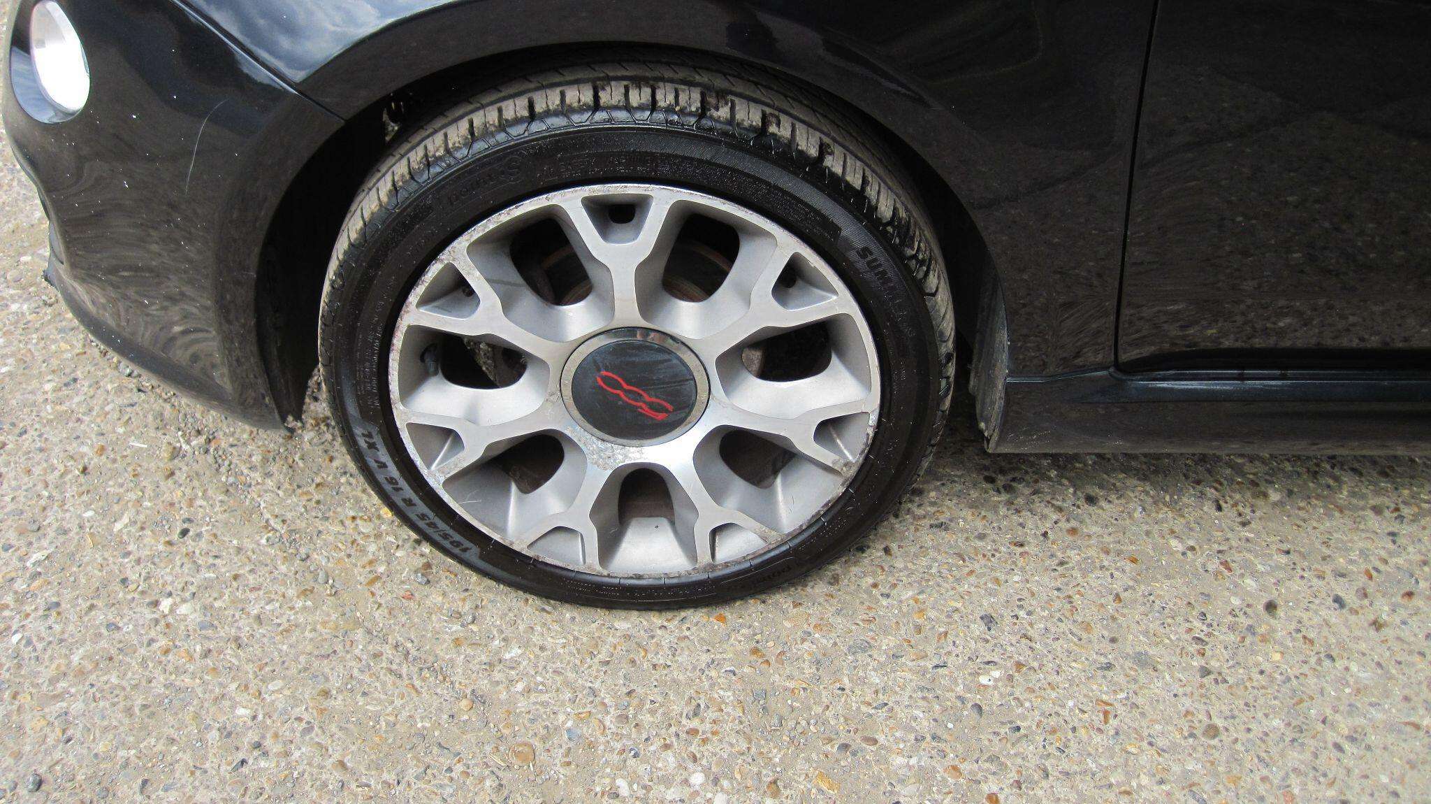 2014 FIAT 500 2014 FIAT 500
