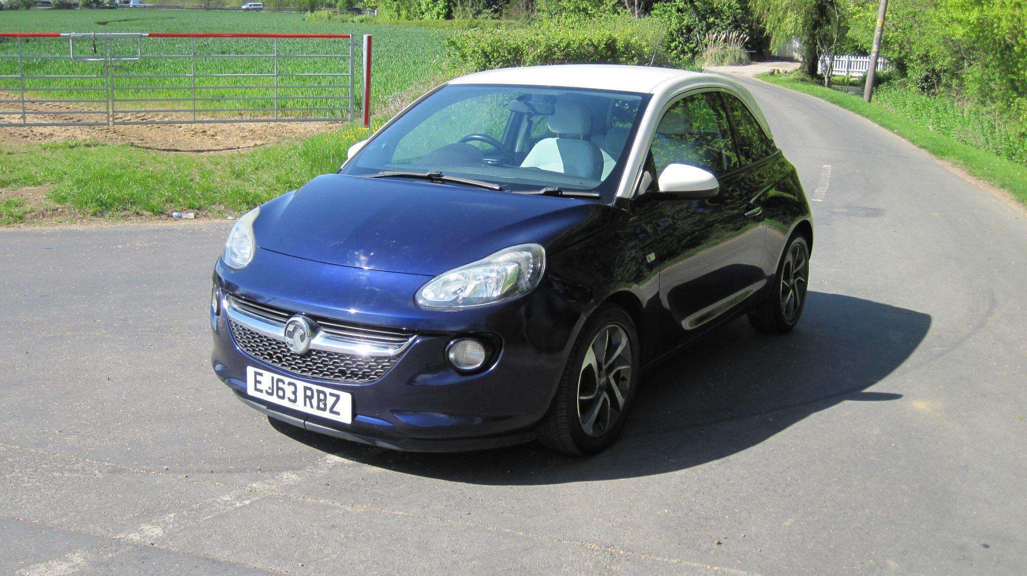 A 2013 VAUXHALL ADAM 1.2 16v JAM Euro 5 3dr A 2013 VAUXHALL ADAM 1.2 16v JAM Euro 5 3dr