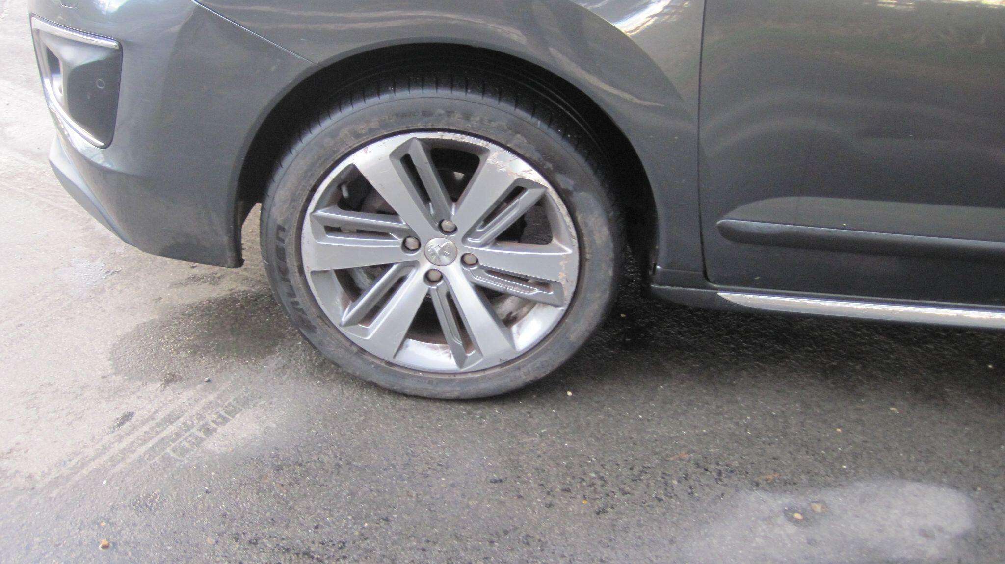 2016 PEUGEOT 3008 2016 PEUGEOT 3008