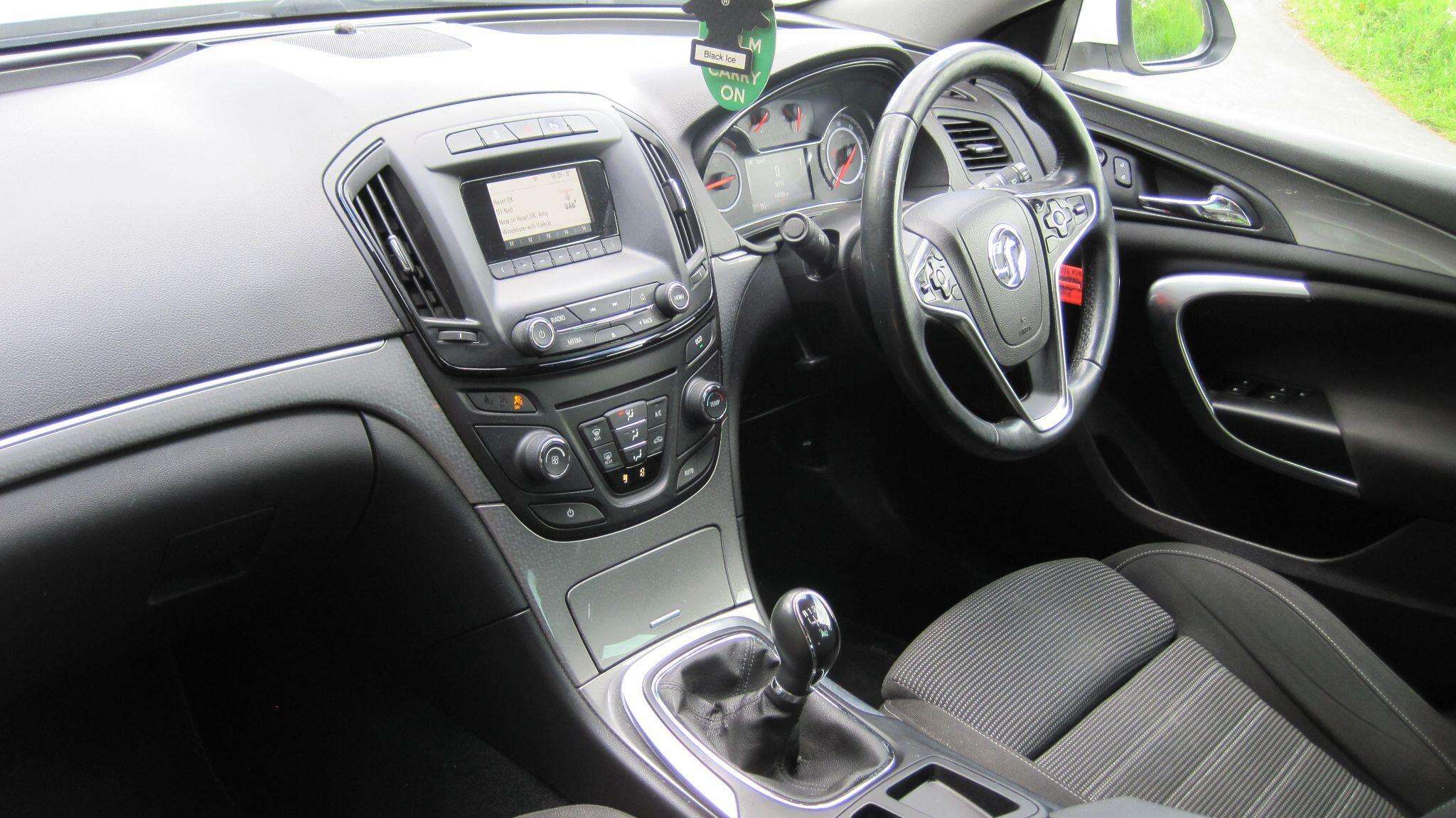 2016 VAUXHALL INSIGNIA 2016 VAUXHALL INSIGNIA