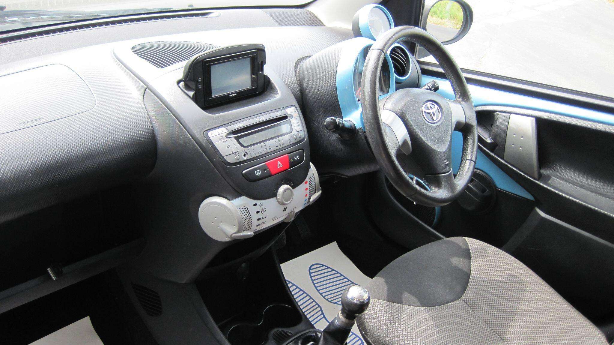 2014 TOYOTA AYGO 2014 TOYOTA AYGO