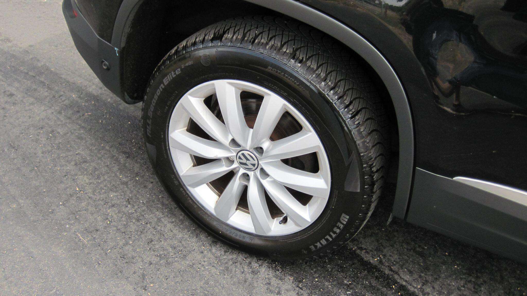2015 VOLKSWAGEN TIGUAN 2015 VOLKSWAGEN TIGUAN